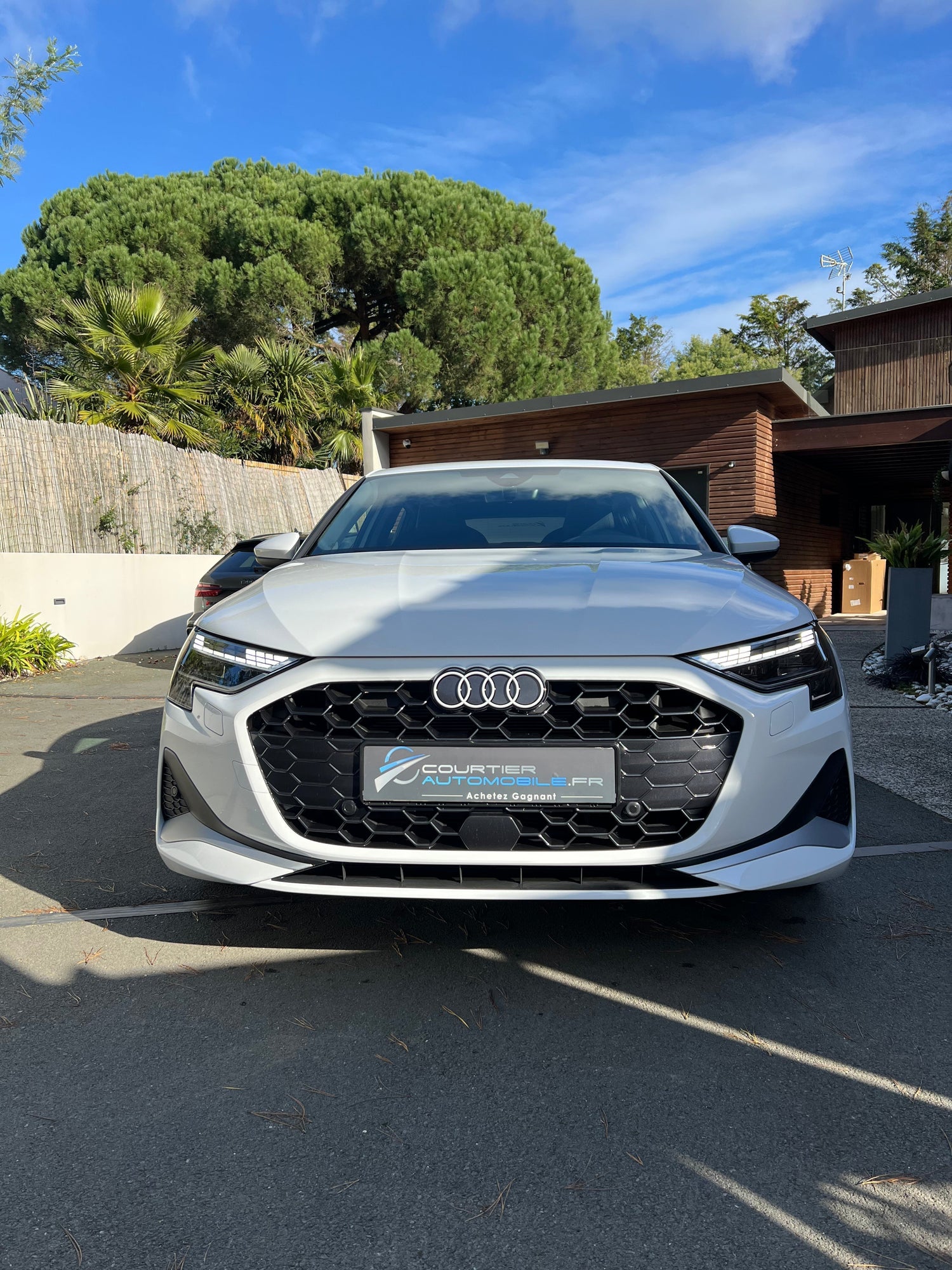 Pourquoi Faire Appel à un Courtier Automobile en France ?