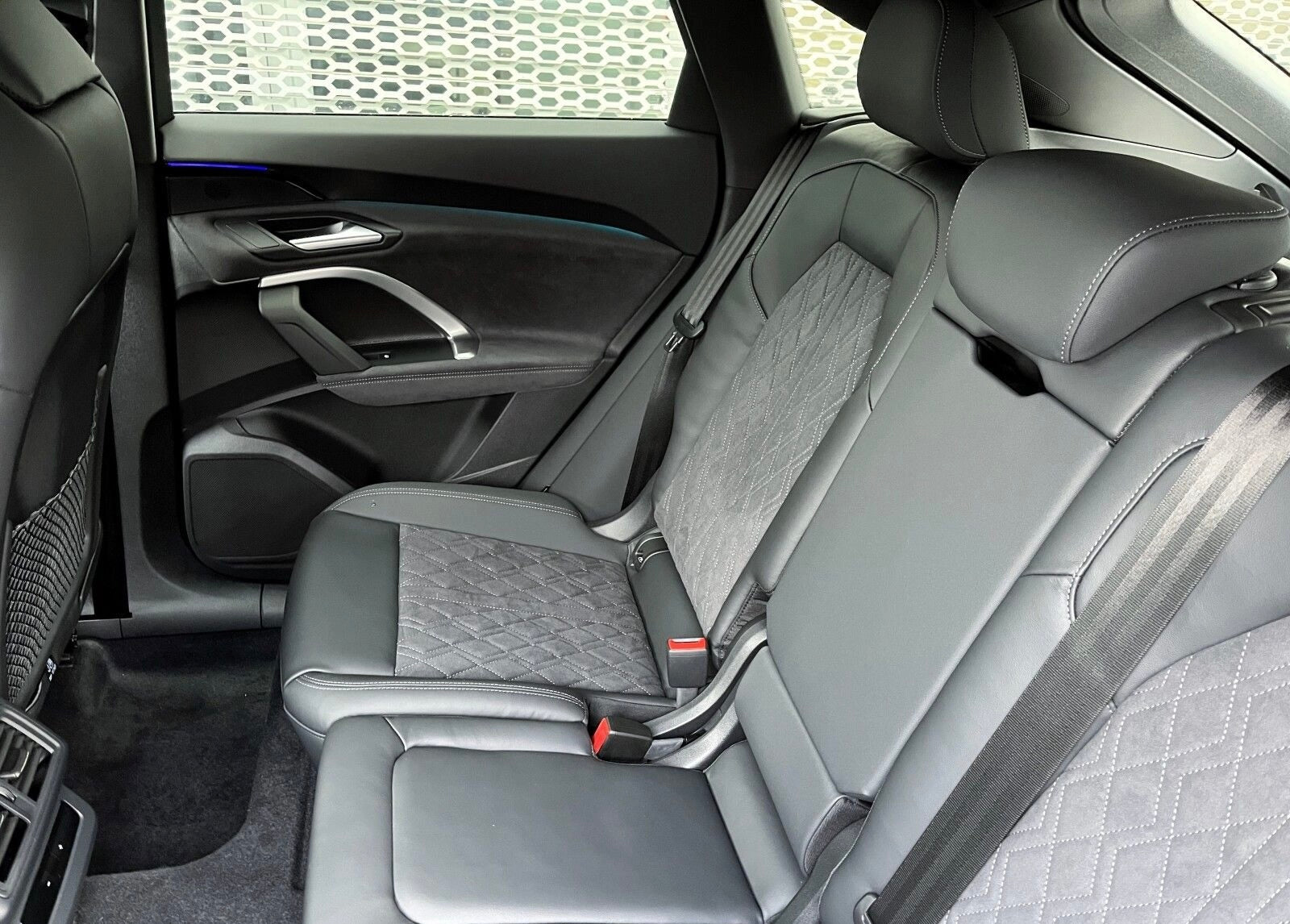 Nouveau Audi Q5 Sportback e-Hybrid Quattro 299ch S-Tronic 7