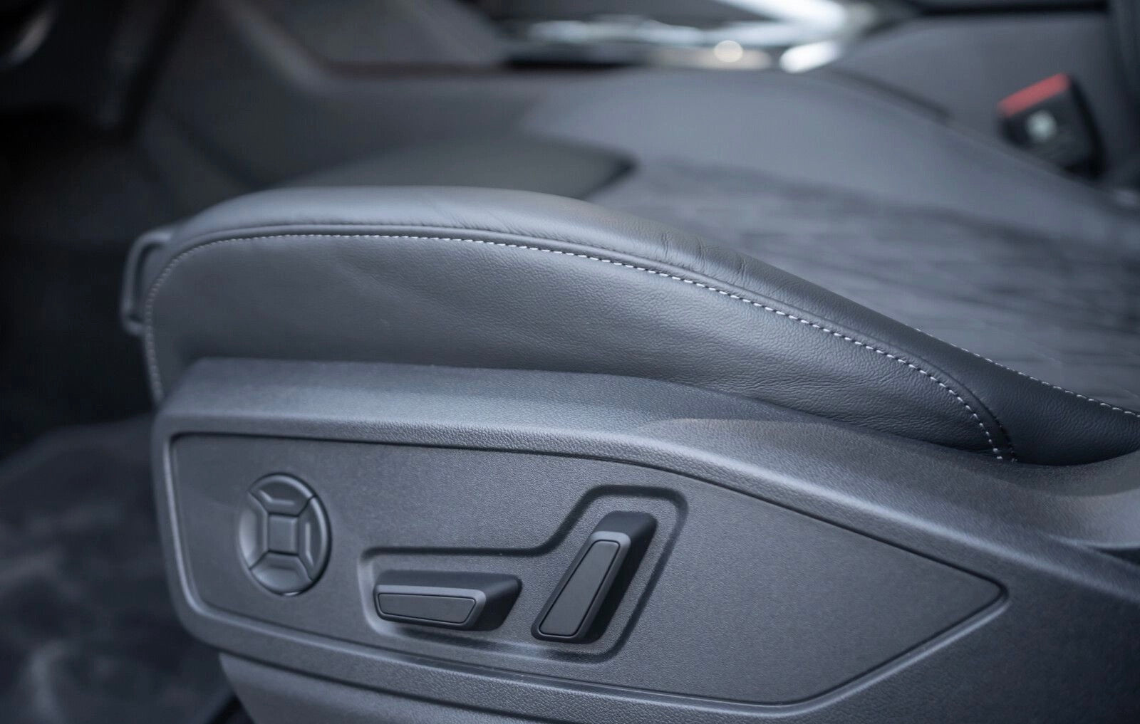 Nouvelle Audi Q5 Sportback eHybrid 299ch Quattro S-Tronic