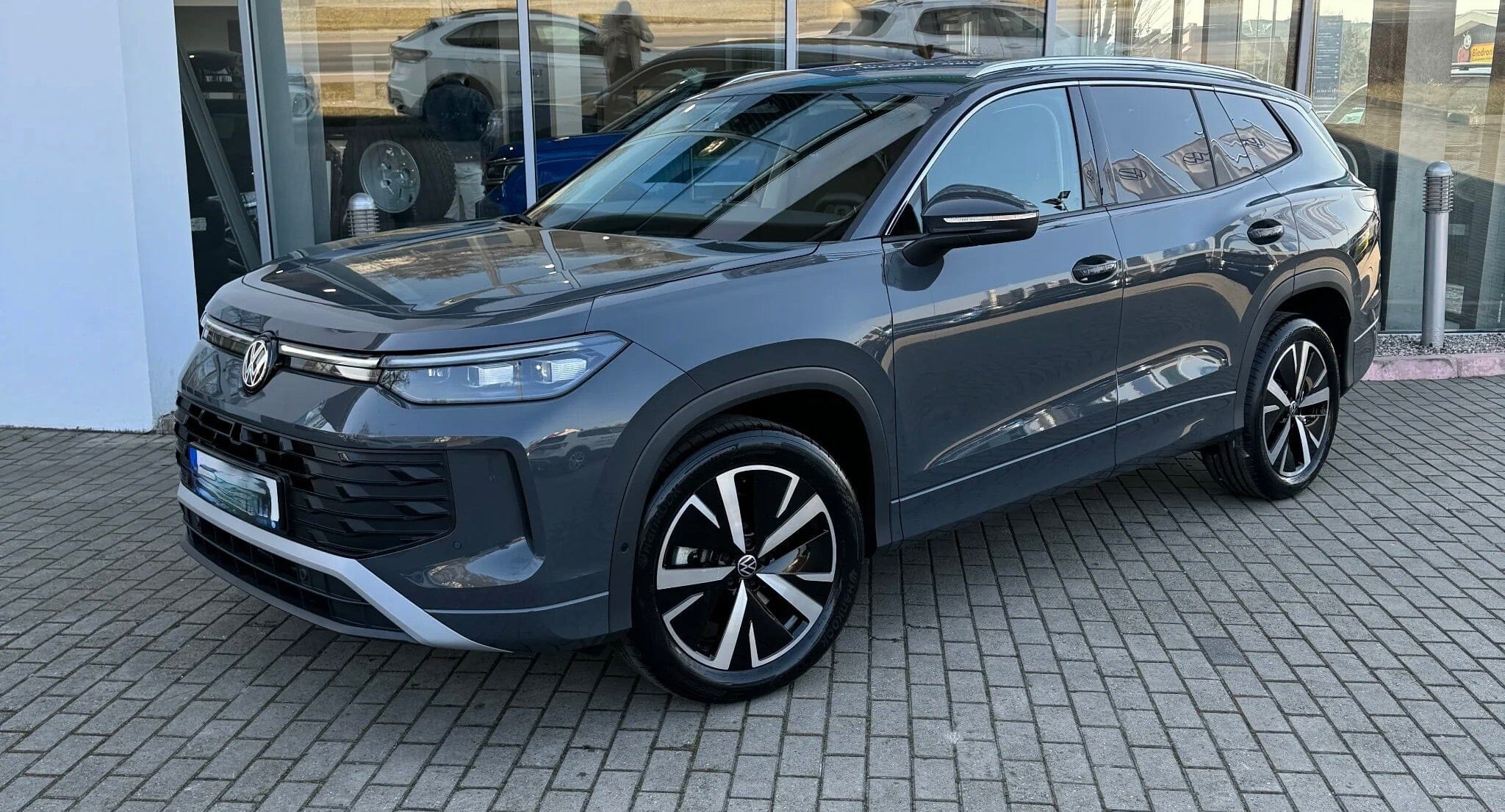Volkswagen TAYRON Life Plus Edition 2025
