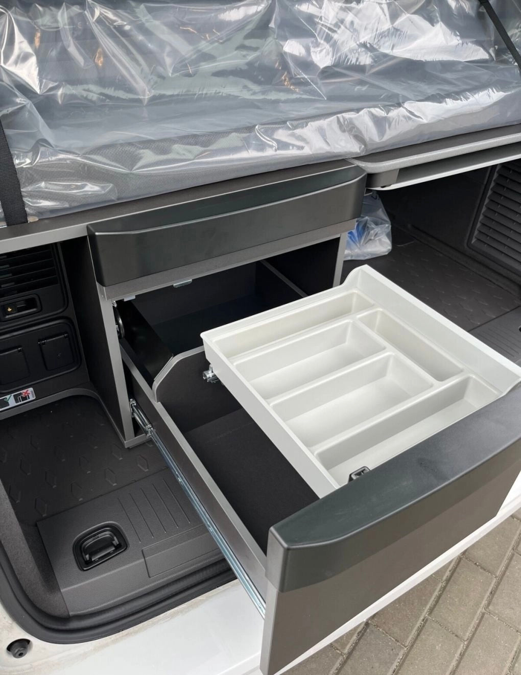 Nouveau VW T7 California Beach Camper Tdi 150 DSG-7