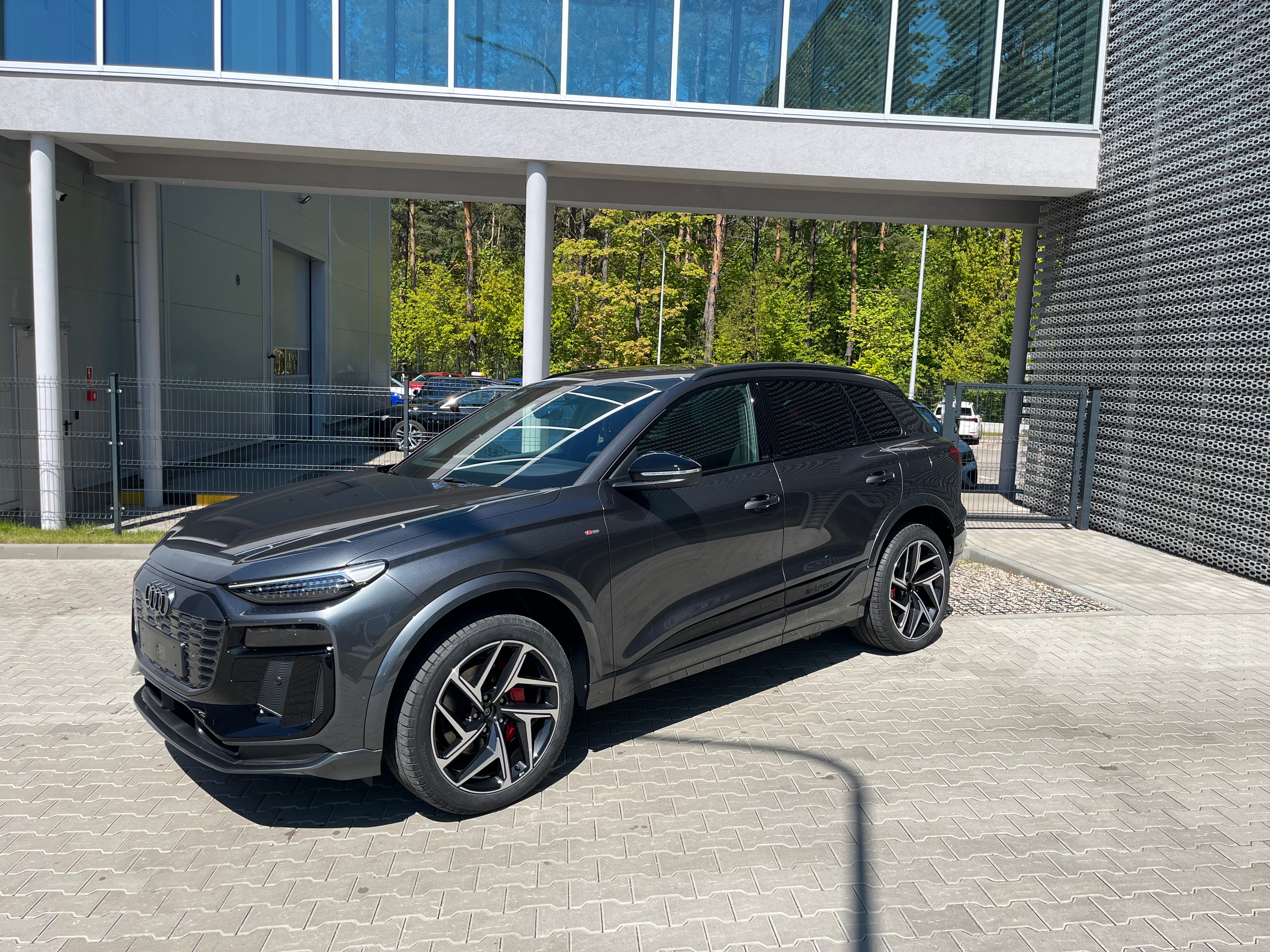 AUDI Q6 E-Tron 387ch Quattro S-Line