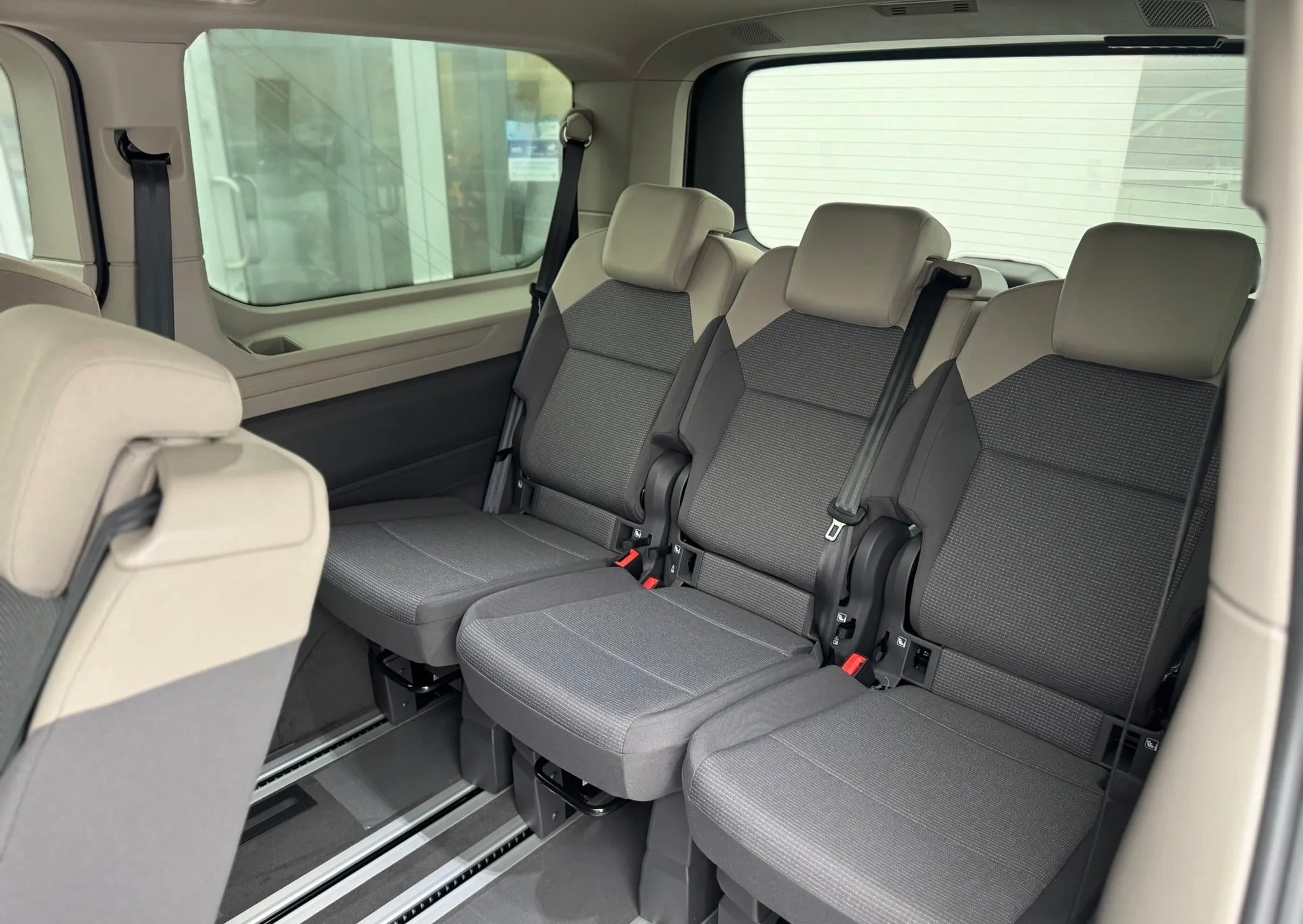Nouveau VW T7 Multivan Family 2.0 tdi 150 DSG-7