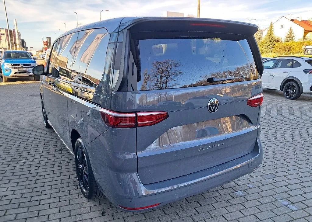 Volkswagen T7 Mutlivan Life 2.0 Tsi