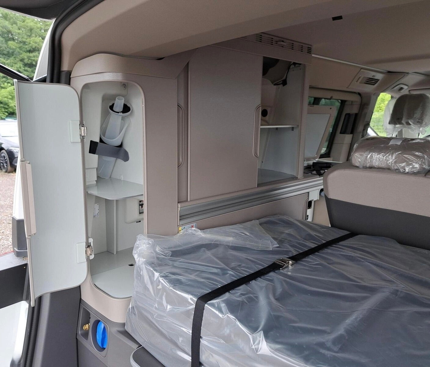 VW T7 California Coast Tdi 150 DSG-7 neuf
