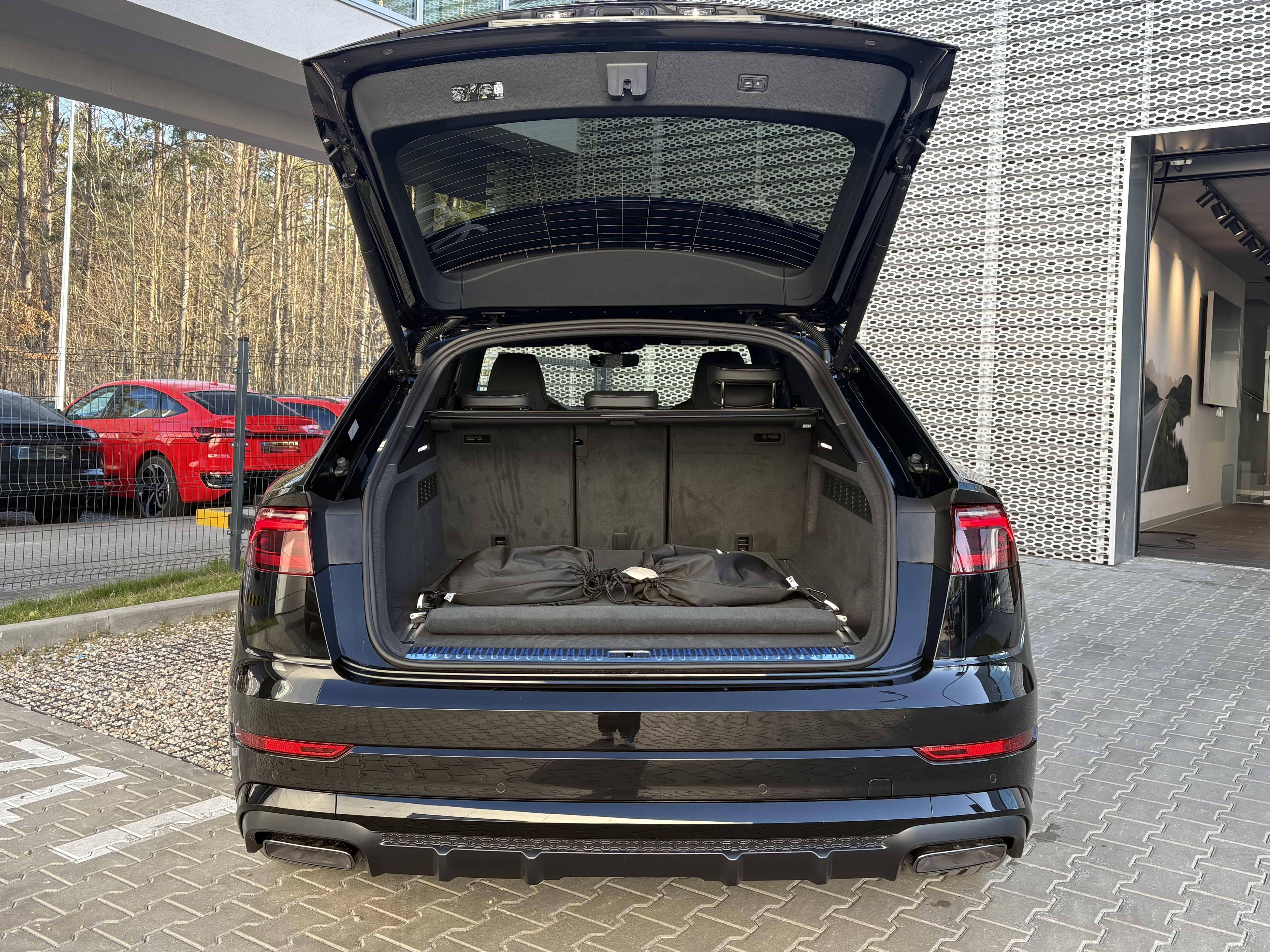 Nouveau Audi Q8 Competition 490ch TFSI e Hybride rechargeable Quattro