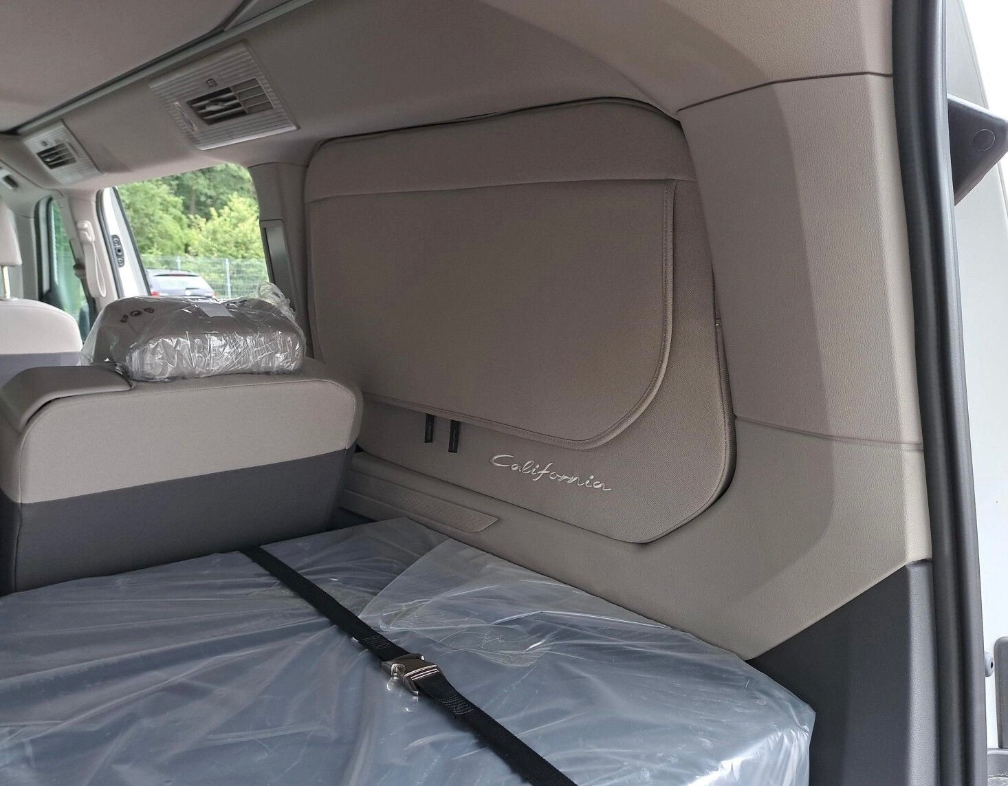 Nouveau VW T7 California Coast full options neuf -25%