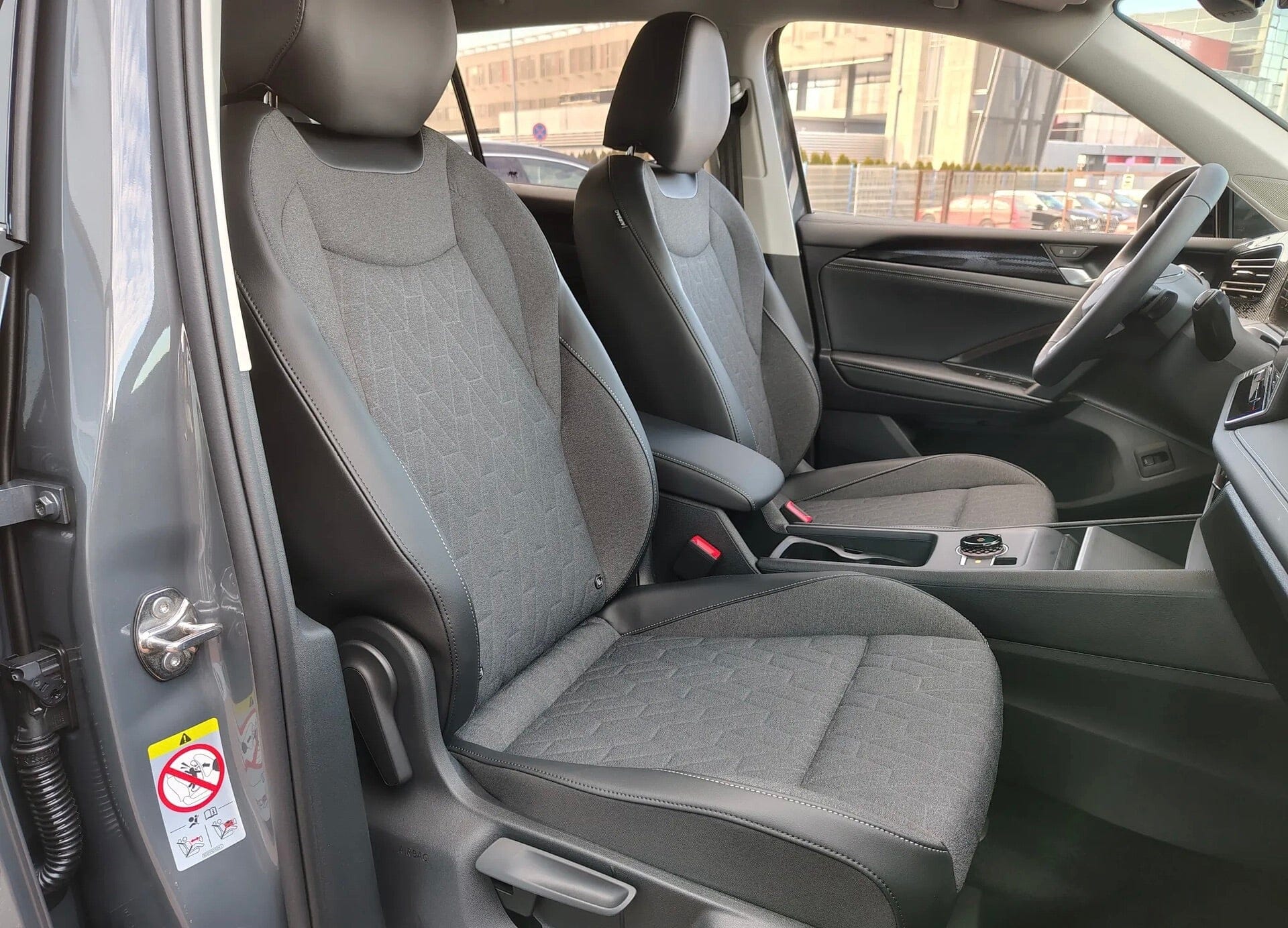 Volkswagen Tiguan Life Plus Edition 2025