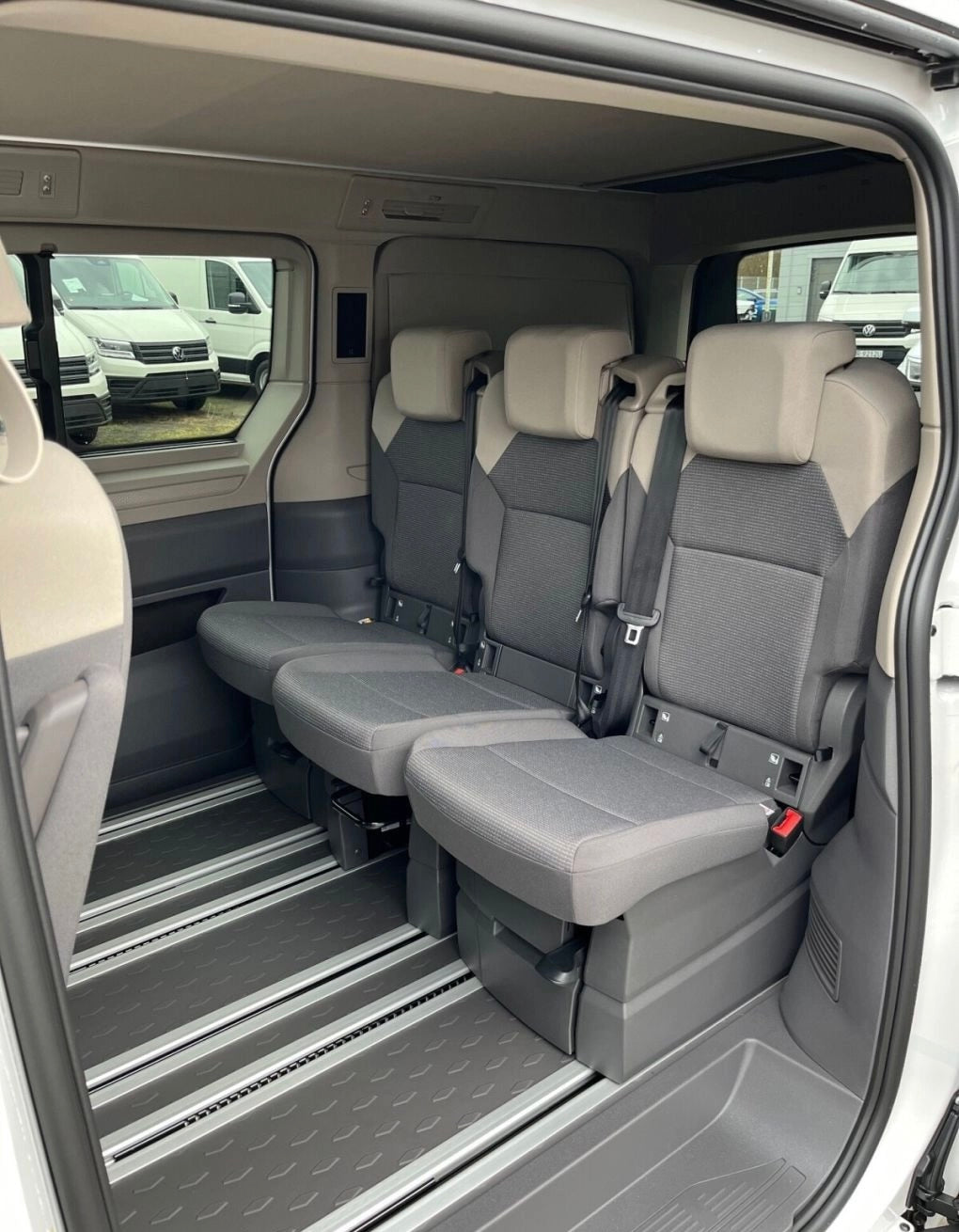 Nouveau VW T7 California Beach Camper Tdi 150 DSG-7