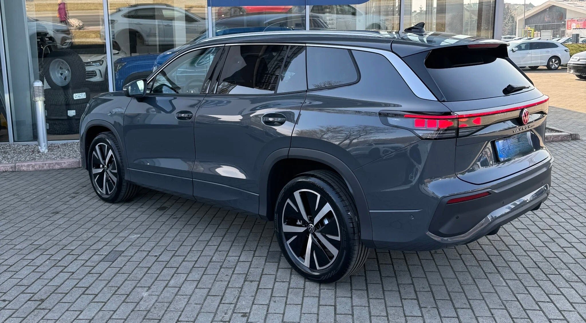 Volkswagen TAYRON Life Plus Edition 2025