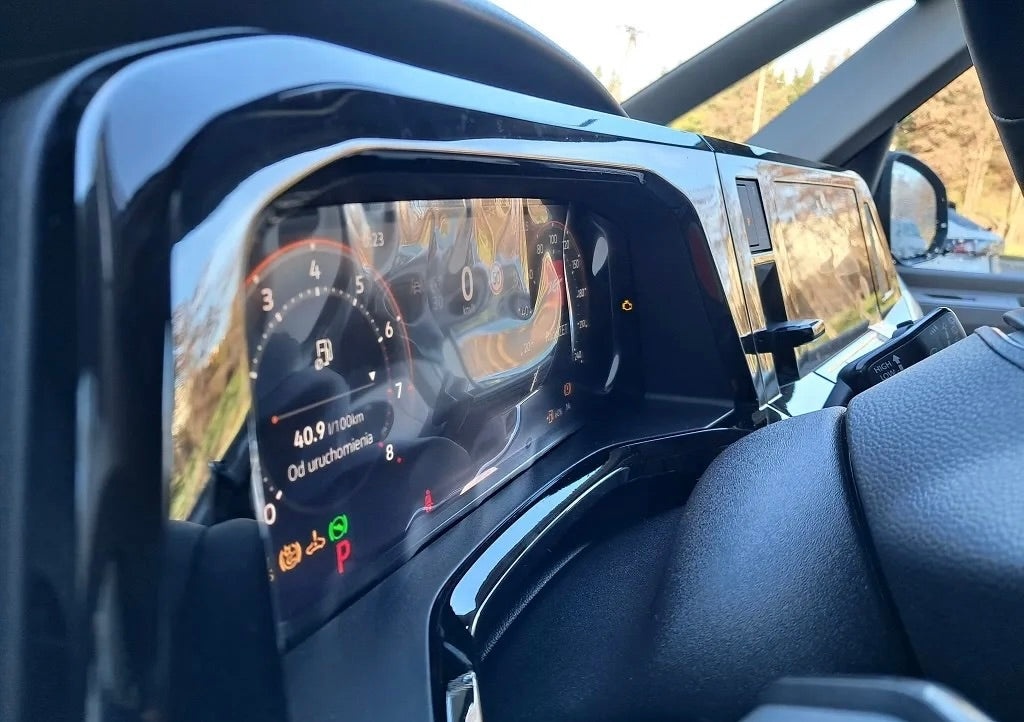 Volkswagen T7 Mutlivan Life 2.0 Tsi