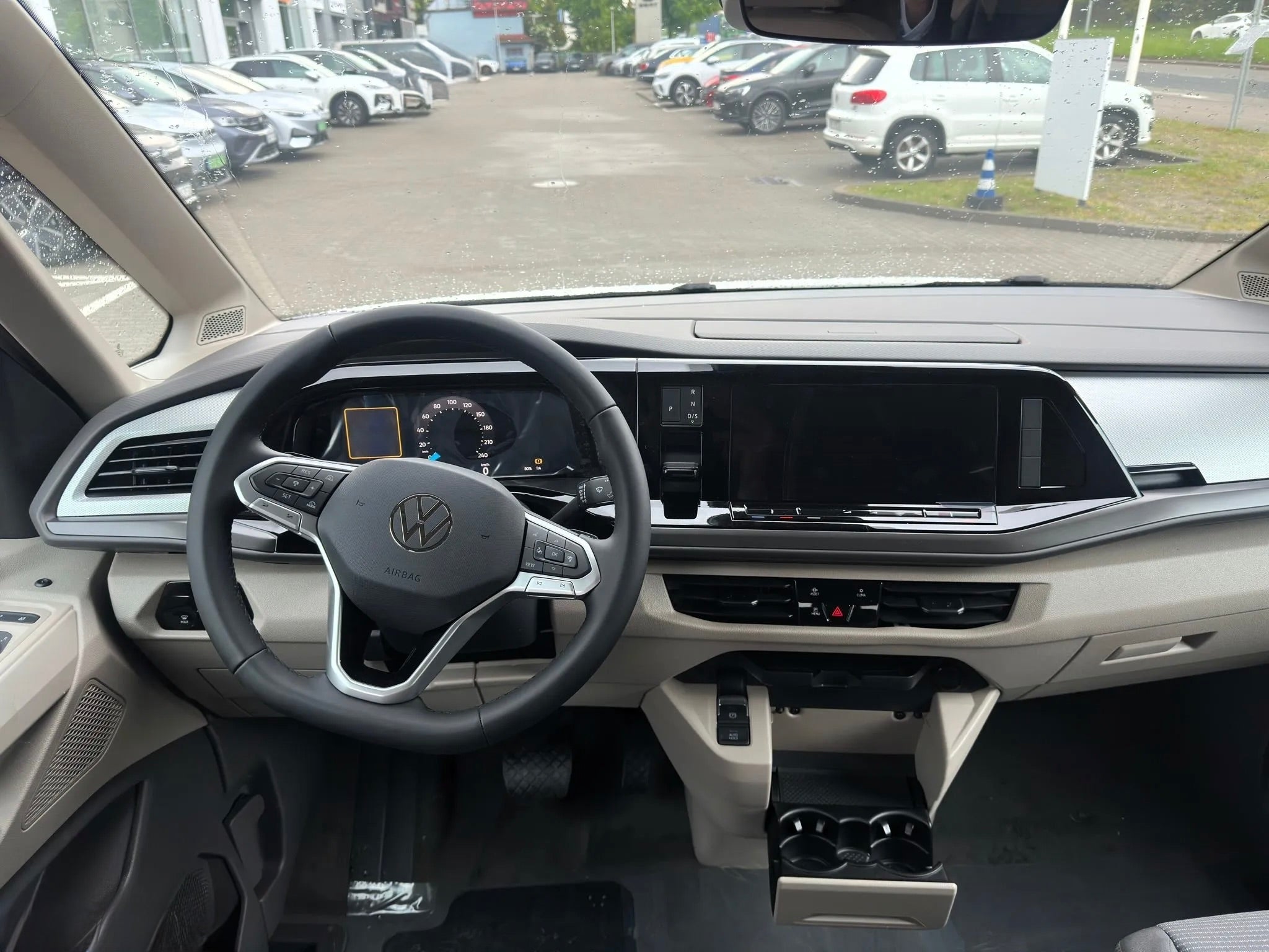 Nouveau VW T7 Multivan L2 en 8places 2.0 Tdi 150 DSG-7 sans aucun malus