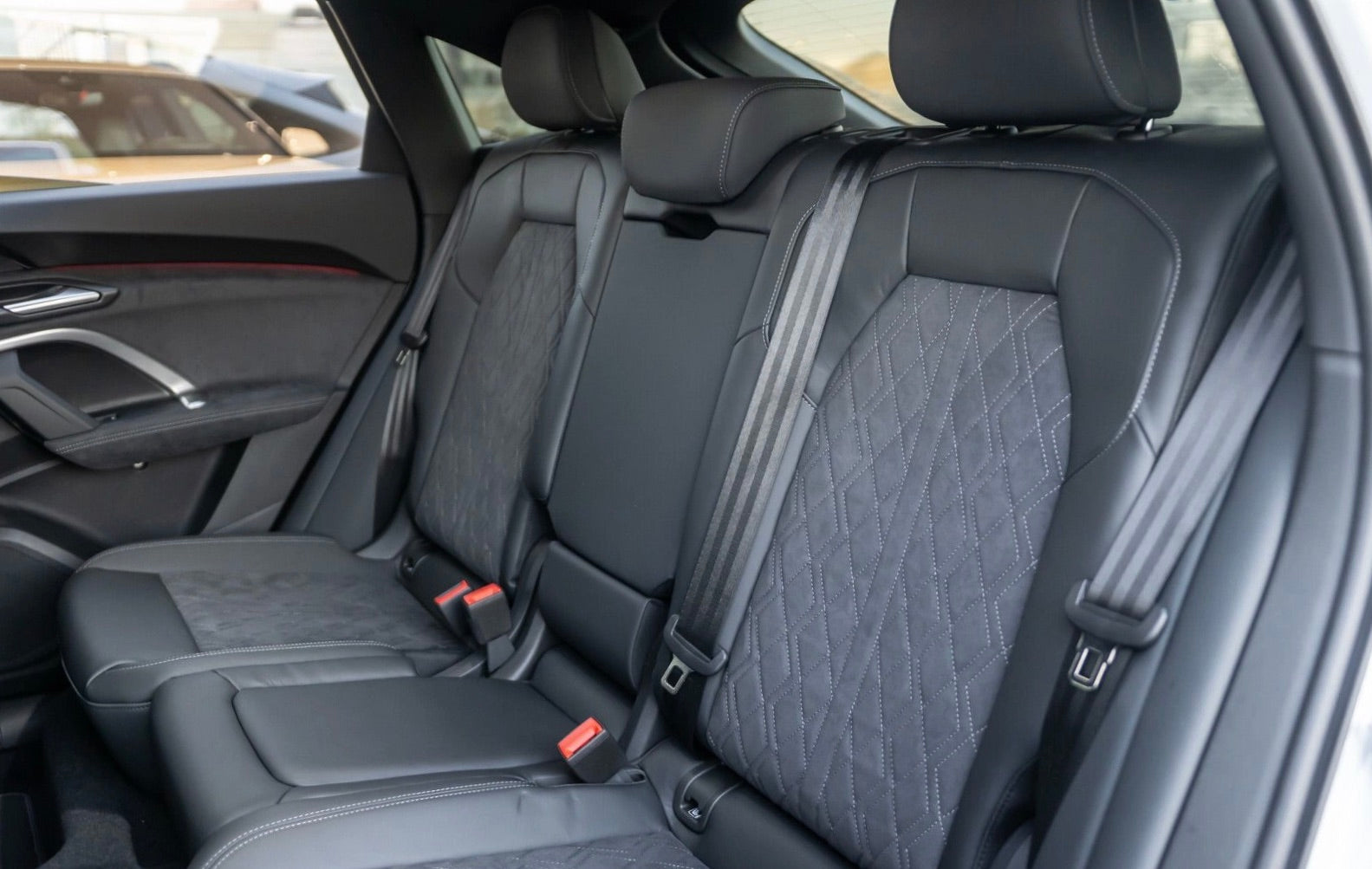 Nouvelle Audi Q5 Sportback eHybrid 299ch Quattro S-Tronic