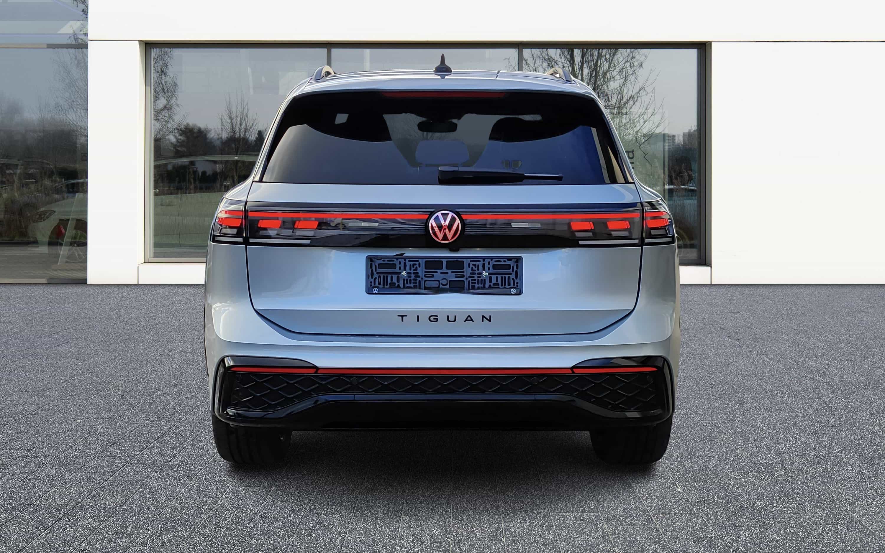 Nouveau VW Tiguan R-Line 272ch eHybrid Rechargeable neuf