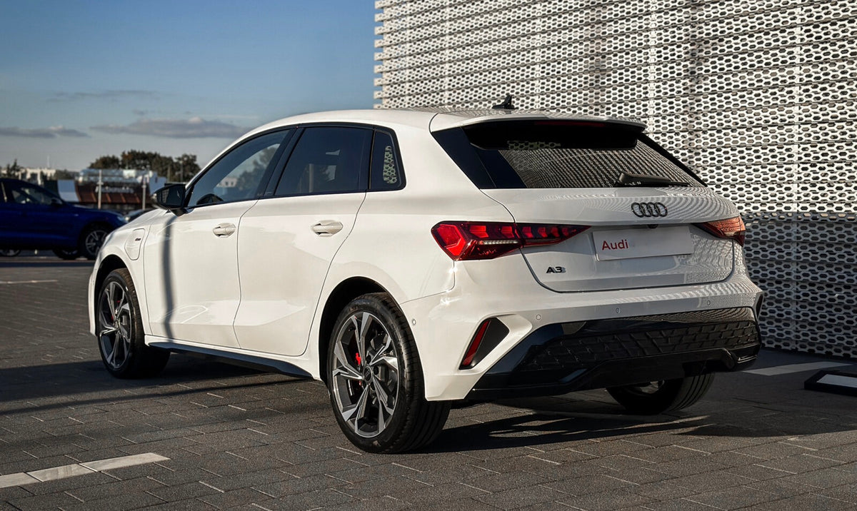 Nouvelle Audi A3 Sportback S-Line 45 Tfsie 272ch S-Tronic