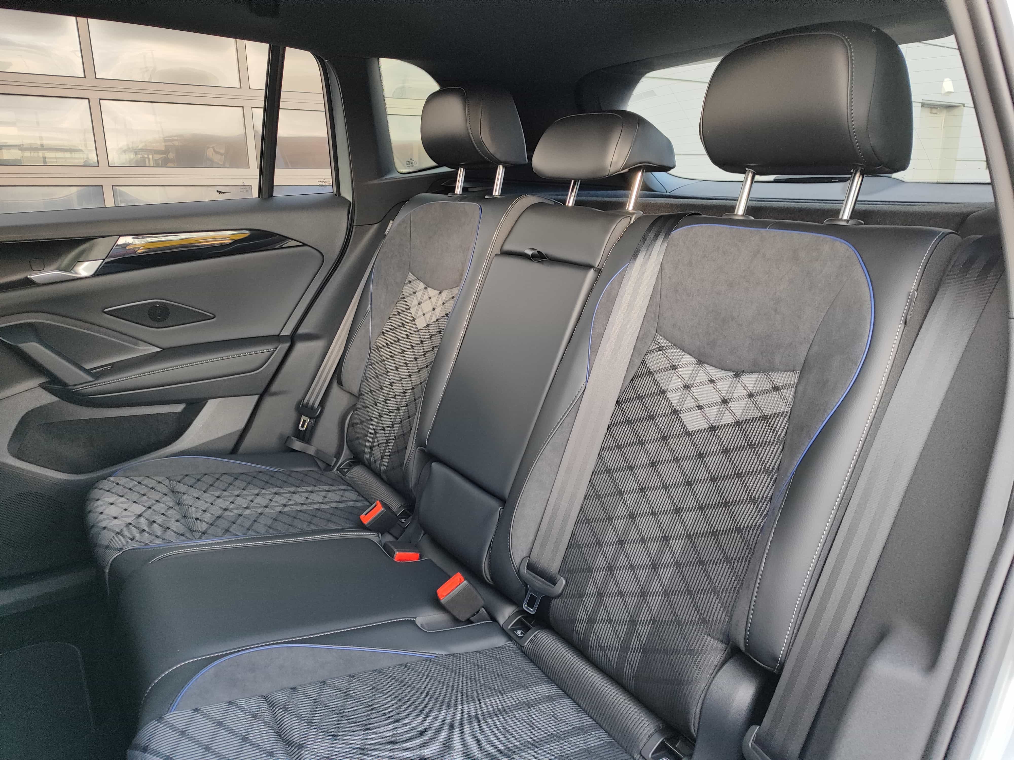 Nouveau VW Tiguan R-Line 272ch eHybrid Rechargeable neuf