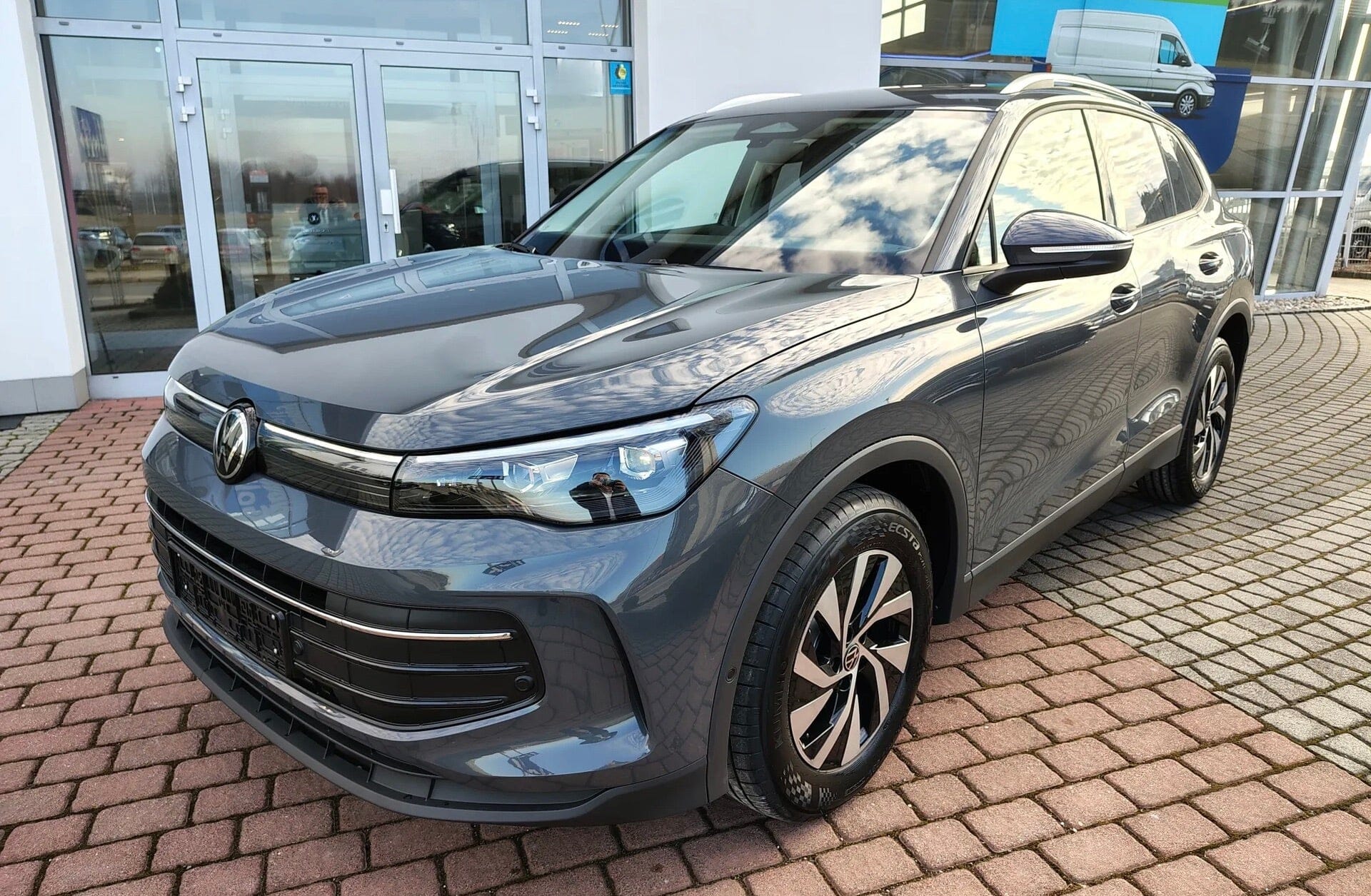 Volkswagen Tiguan Life Plus Edition 2025