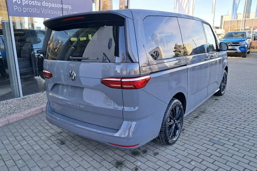 Volkswagen T7 Mutlivan Life 2.0 Tsi