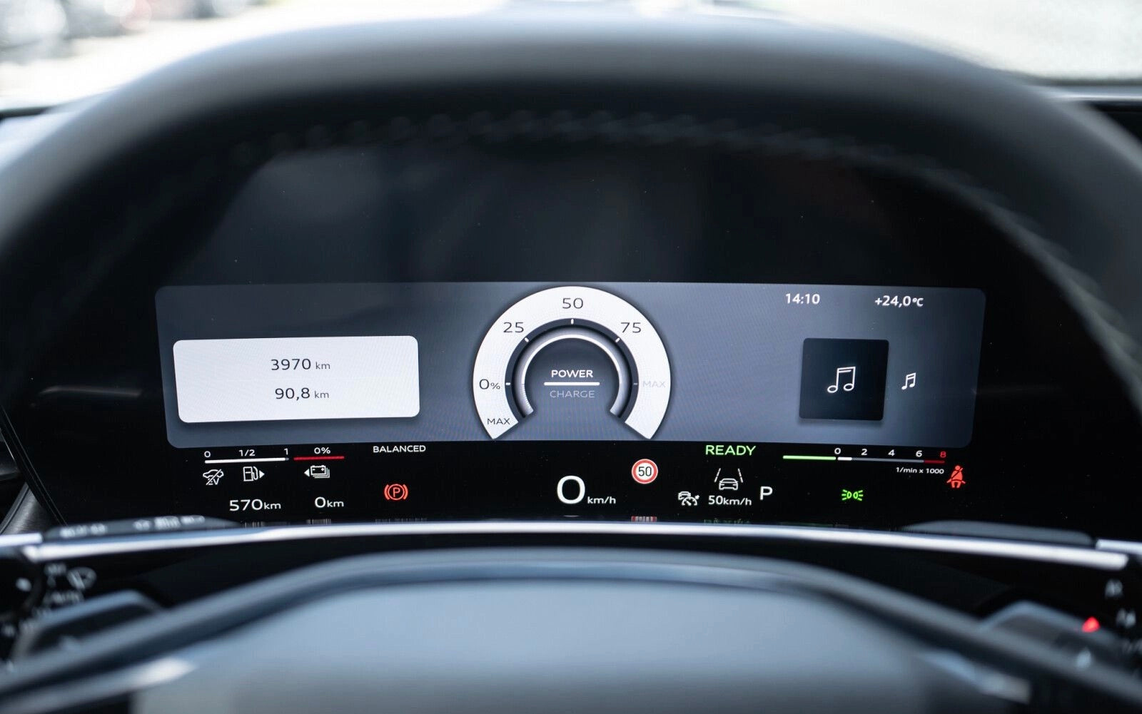 Nouveau Audi Q3 Sportback eHybrid 272ch S-Line full Options