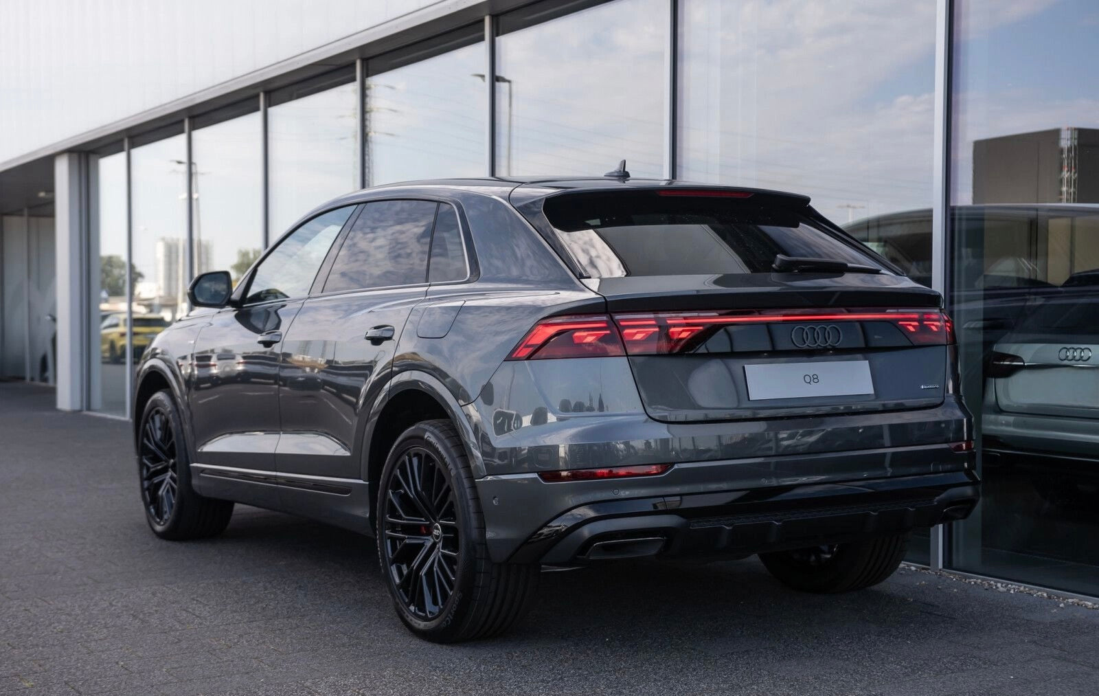 Audi Q8 60 TFSI e 490ch S-Line quattro phase 2