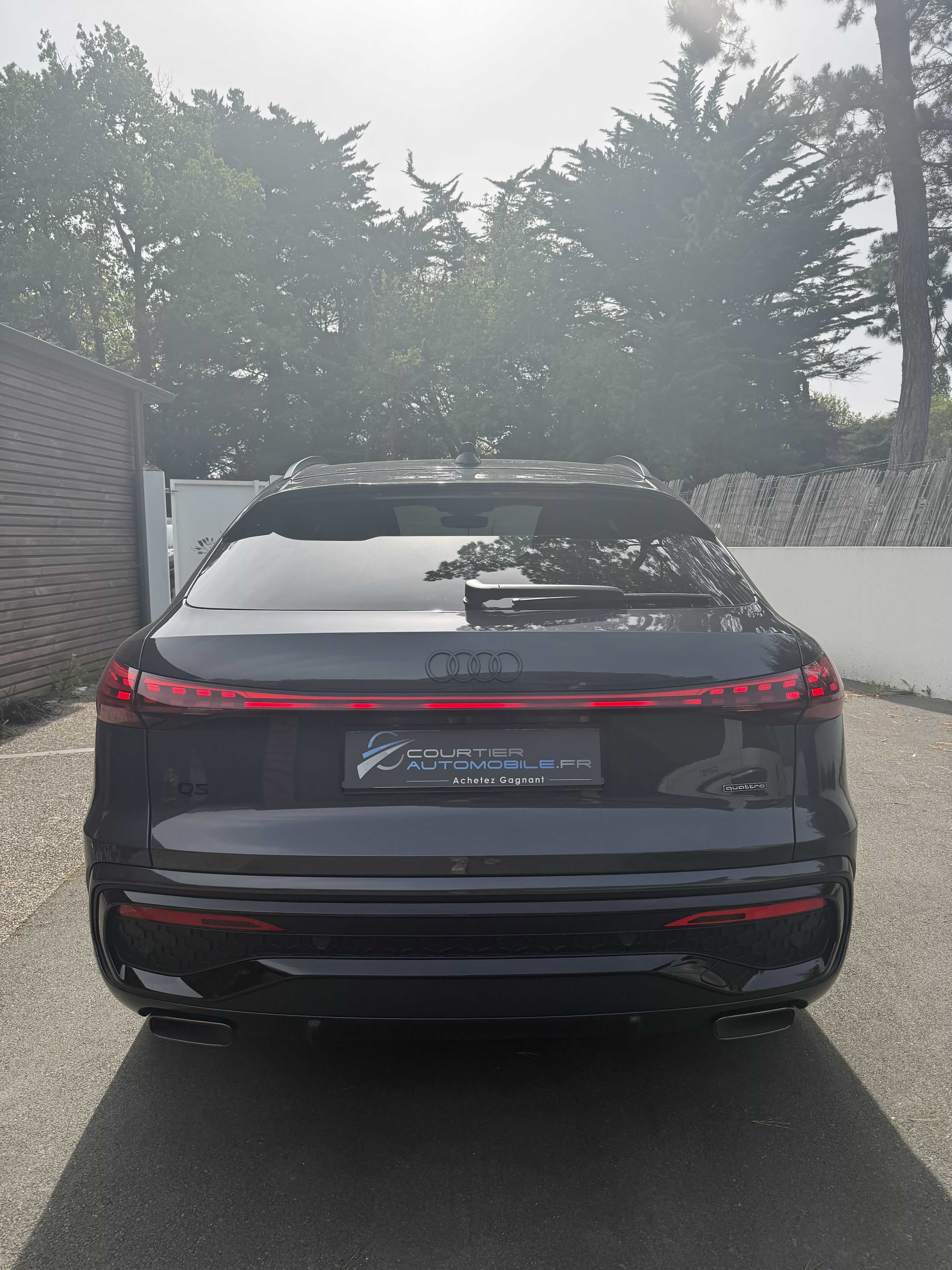 Nouvelle Audi Q5 Sportback S-Line TFSI eHybrid 299ch Quattro S-Tronic