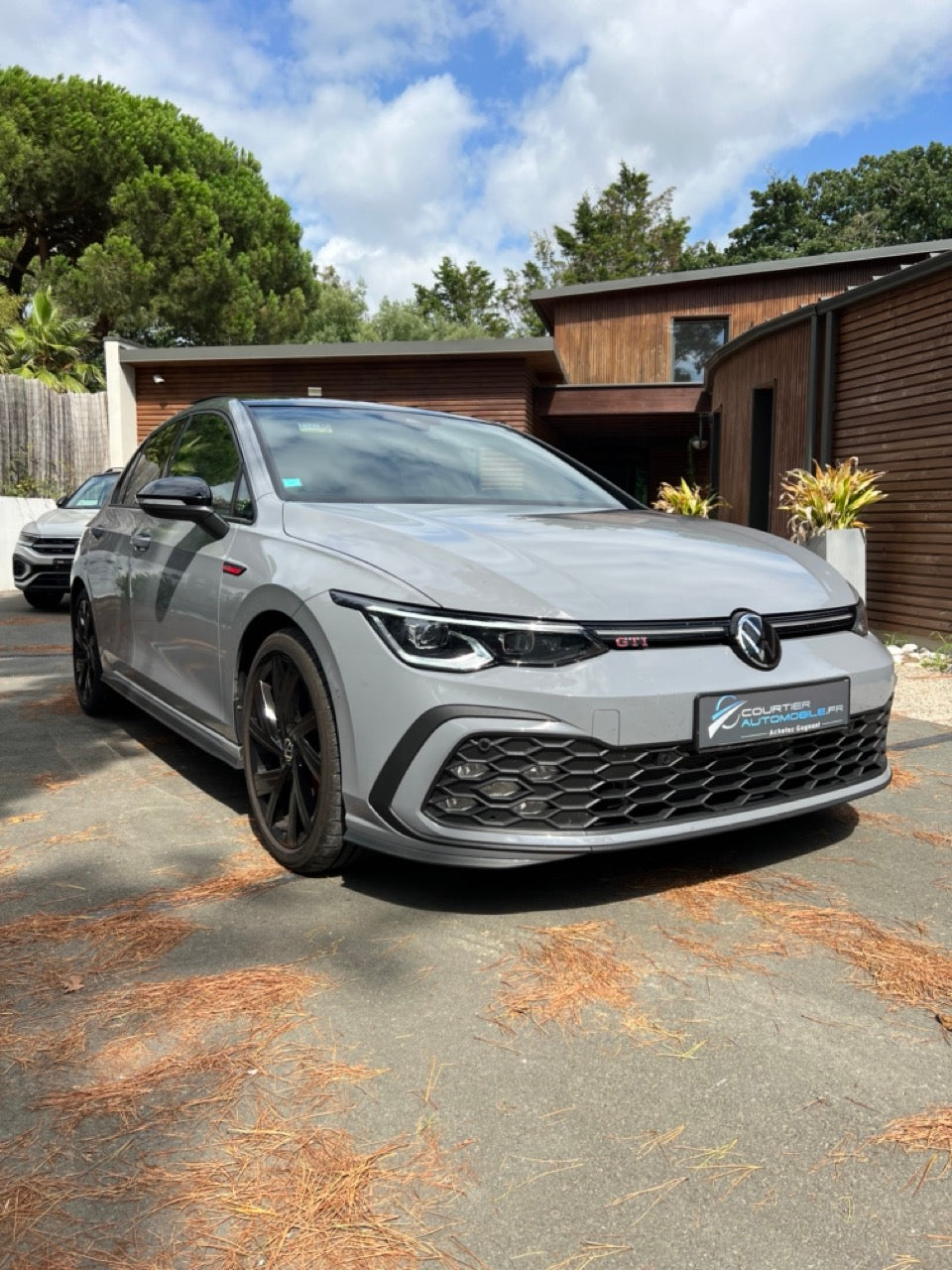 Nouvelle VW Golf 8 GTI 245ch DSG-7