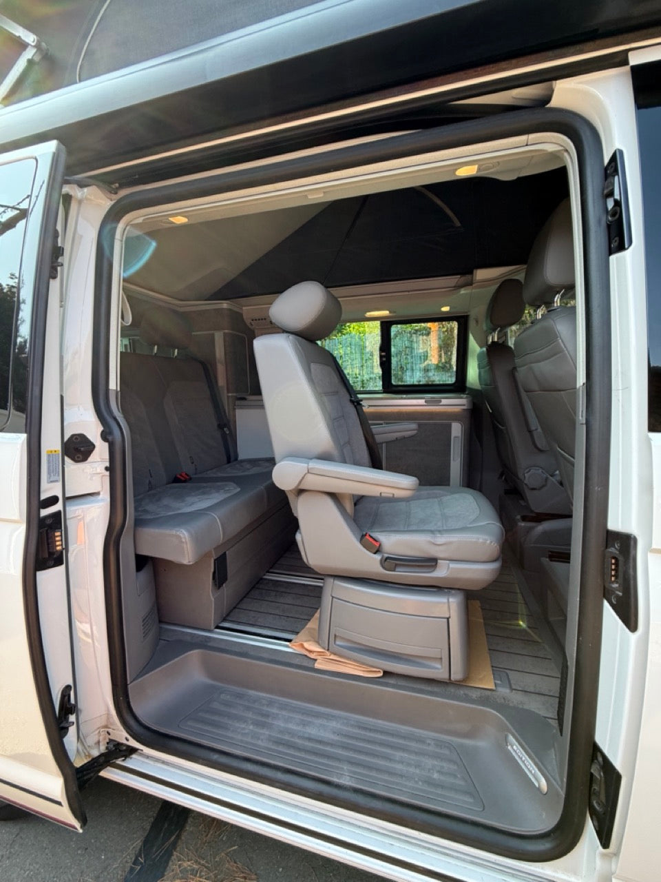 VW T6.1 California Ocean Edition en 5 places