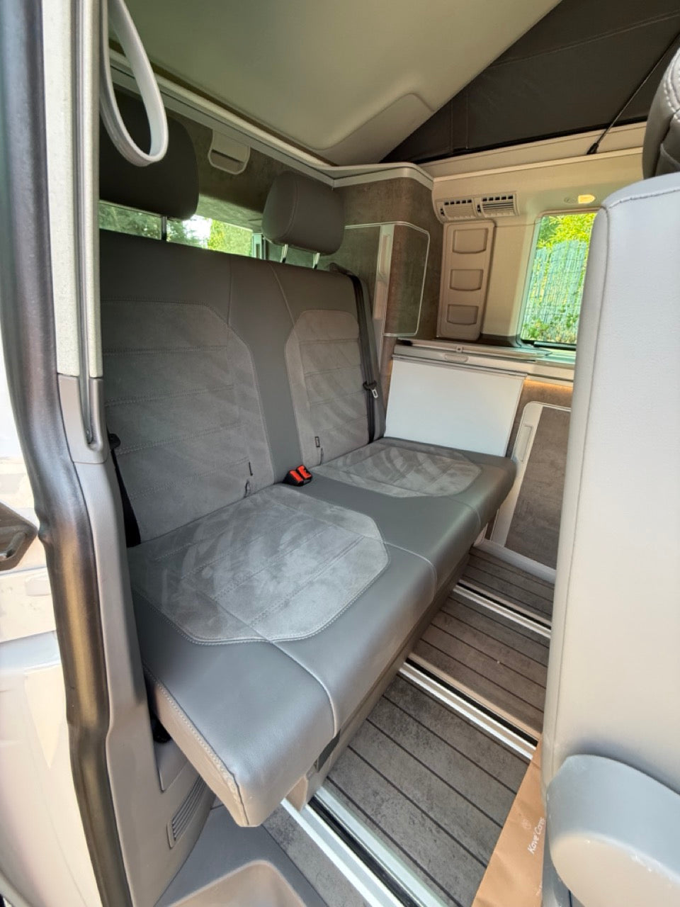 VW T6.1 California Ocean Edition en 5 places