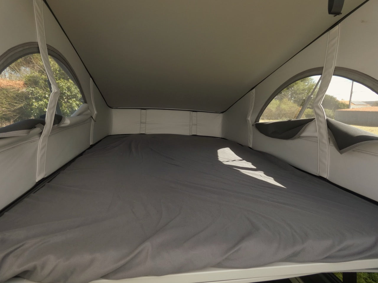 Volkswagen T6.1 CALIFORNIA Beach Camper Bulli 2023