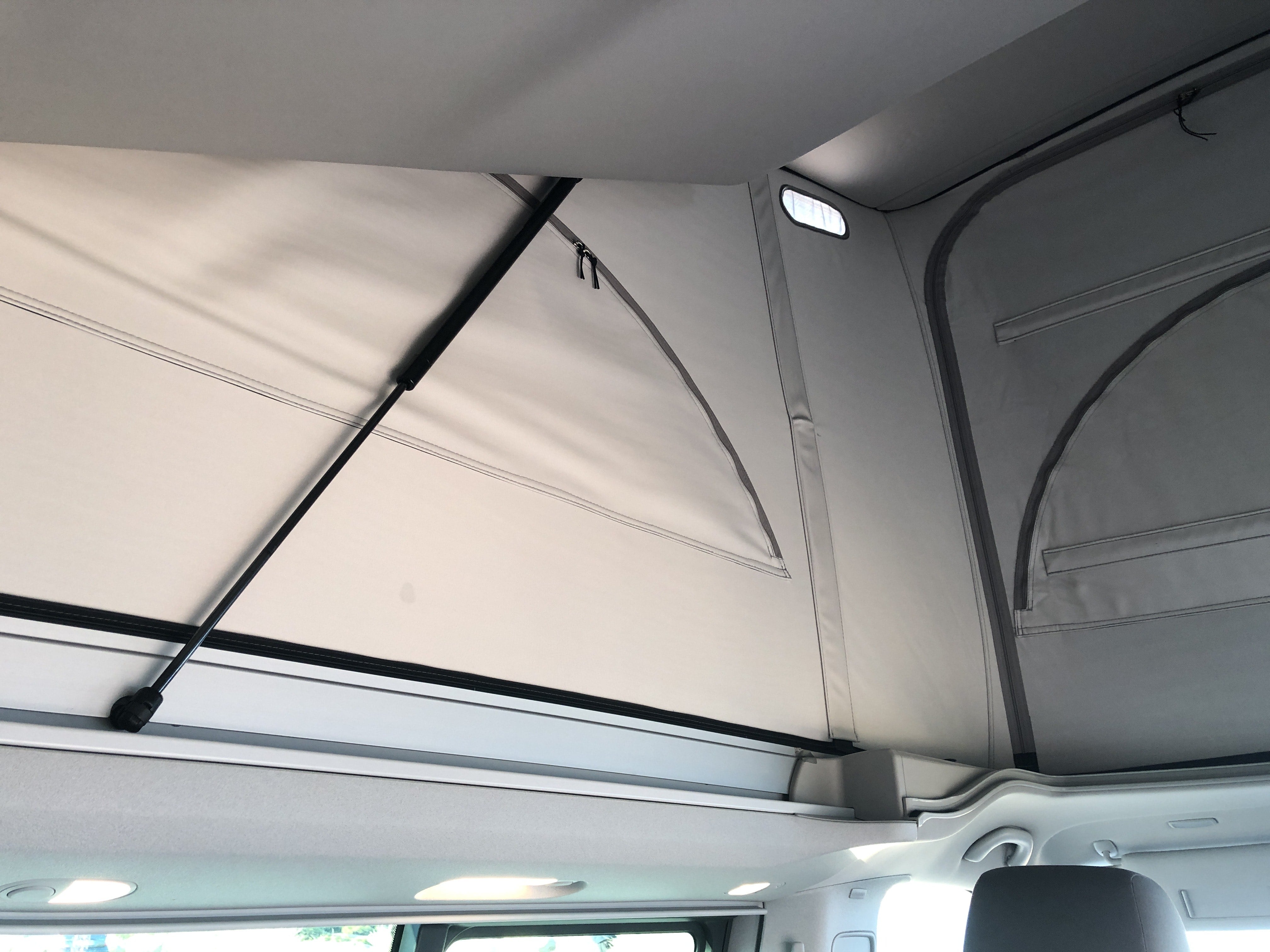 Volkswagen T6.1 California Océan 2023