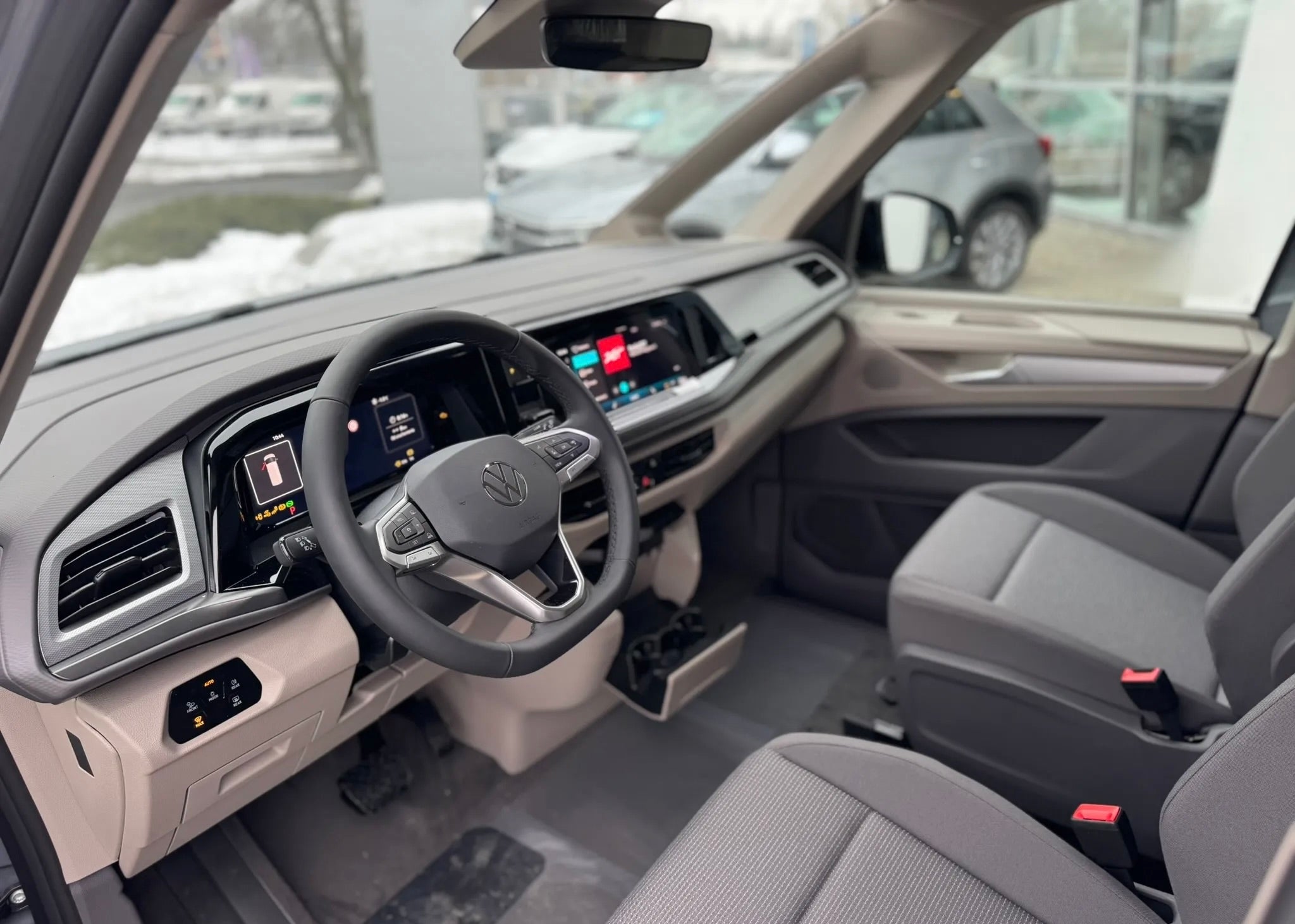 Nouveau VW T7 Multivan Family 2.0 tdi 150 DSG-7