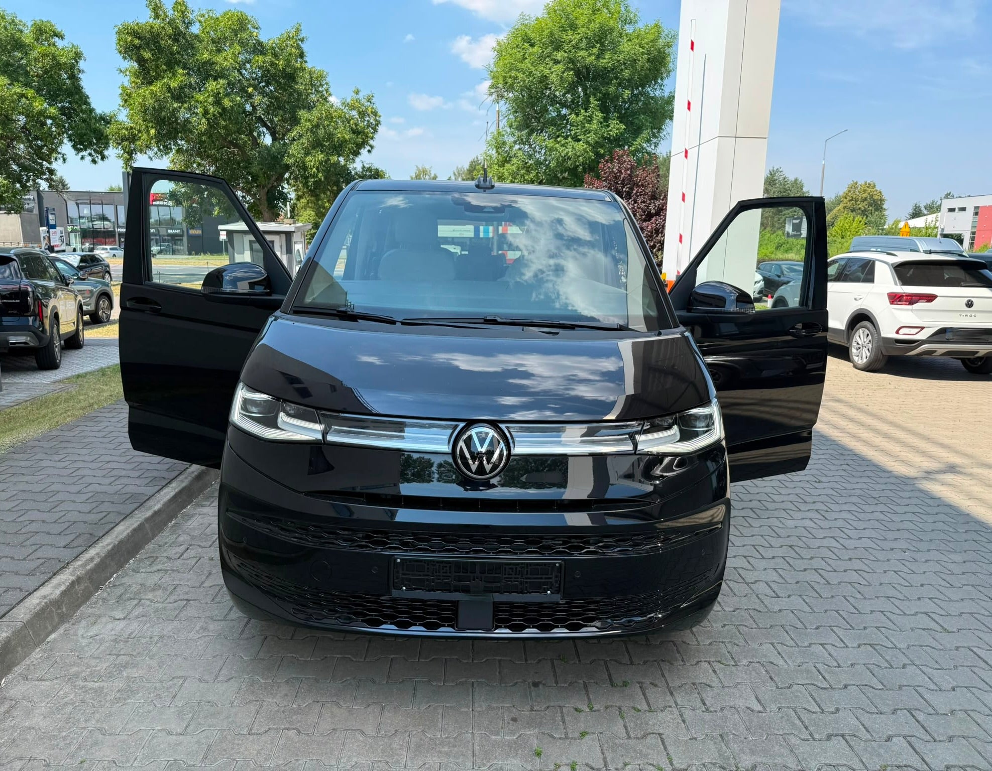VW T7 Multivan Full options 2.0 tdi 150 DSG-7 sans aucun malus