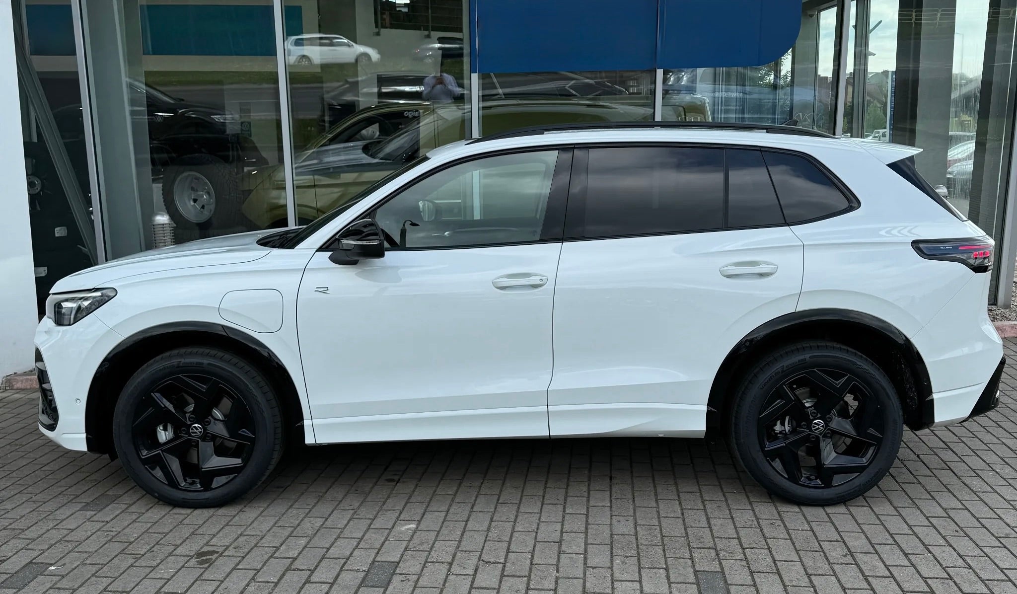 Nouveau VW Tiguan R-Line Edition eHybrid 272ch DSG