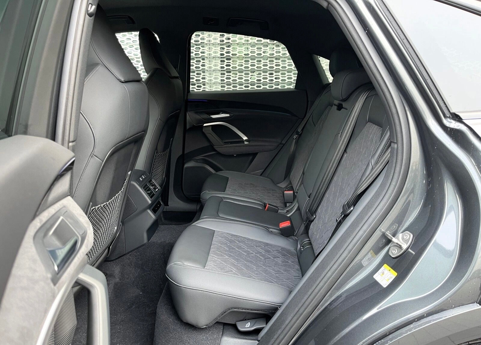 Nouveau Audi Q5 Sportback e-Hybrid Quattro 299ch S-Tronic 7