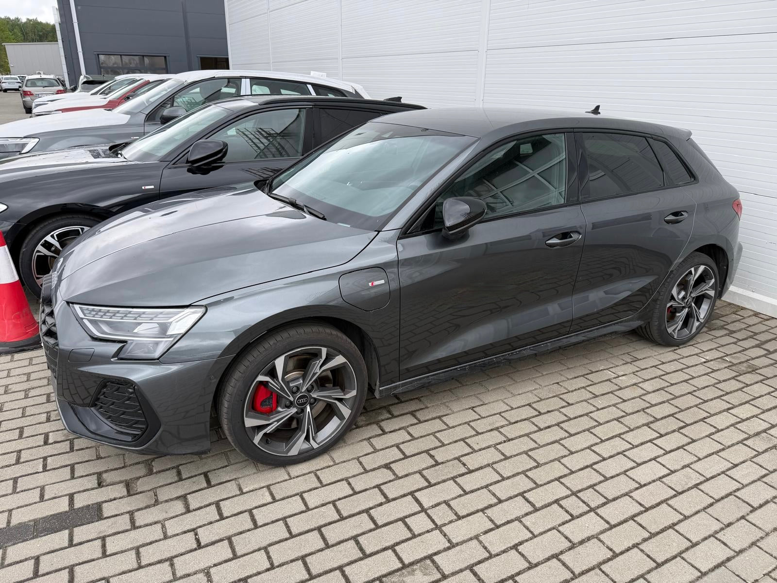 Nouvelle Audi A3 Sportback S-Line 45 Tfsie 272ch S-Tronic