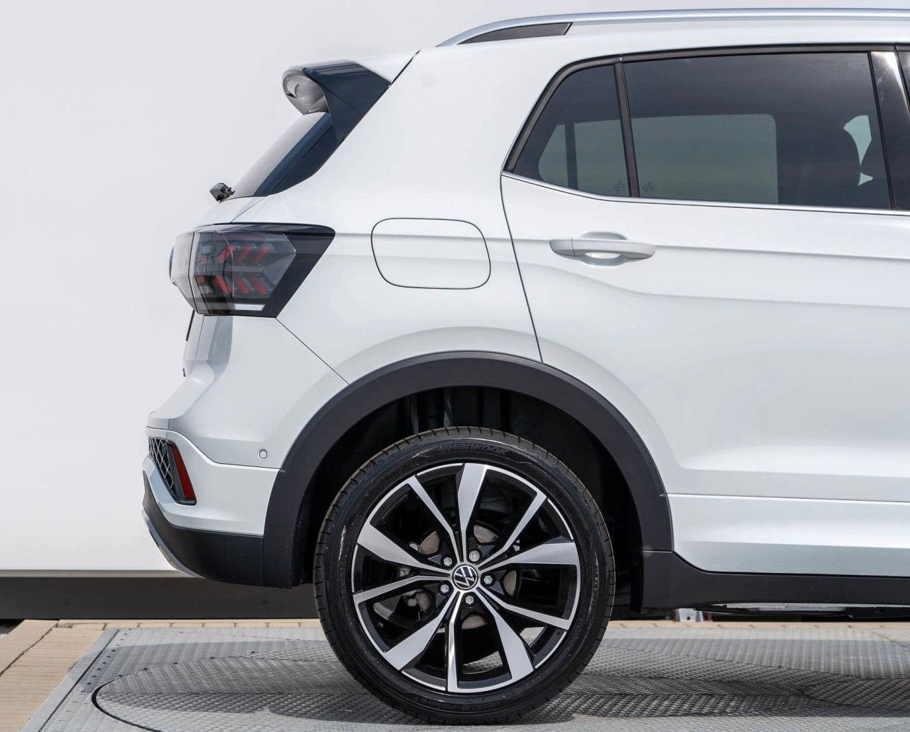 Volkswagen T-Cross R-line 1.5 tsi 150ch DSG-7 Courtierautomobile