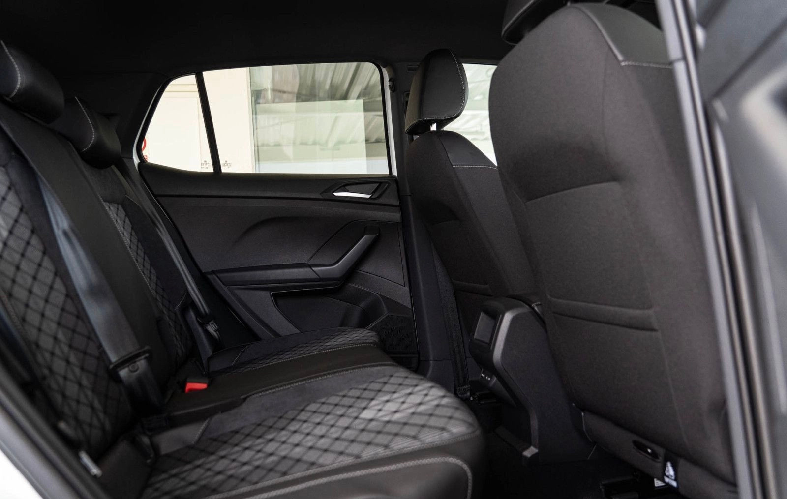 Volkswagen T-Cross R-line 1.5 tsi 150ch DSG-7 Courtierautomobile
