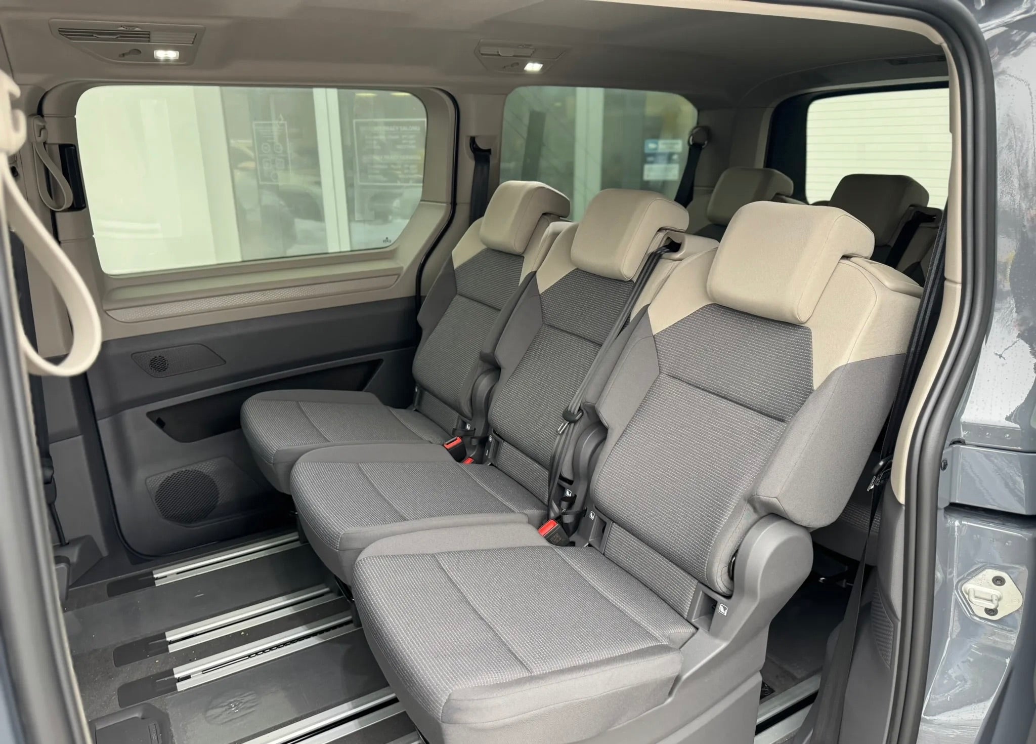 Nouveau VW T7 Multivan Family 2.0 tdi 150 DSG-7