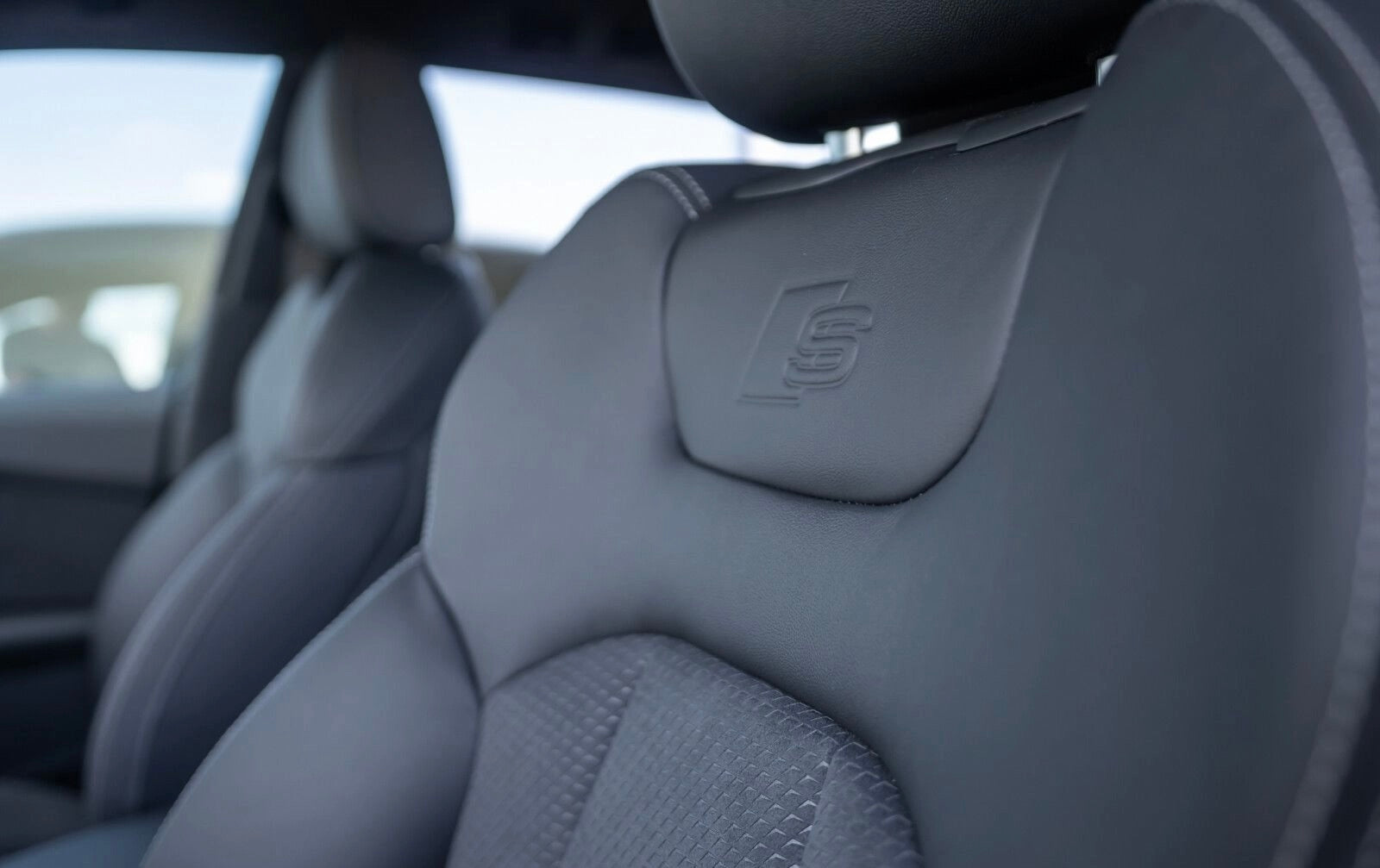 Audi Q8 60 TFSI e 490ch S-Line quattro phase 2