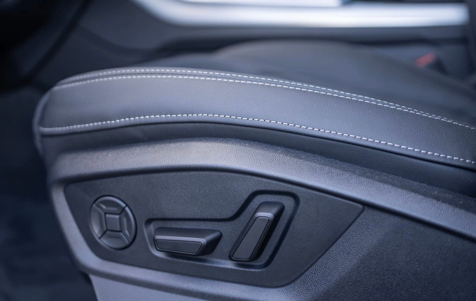 Audi Q8 60 TFSI e 490ch S-Line quattro phase 2