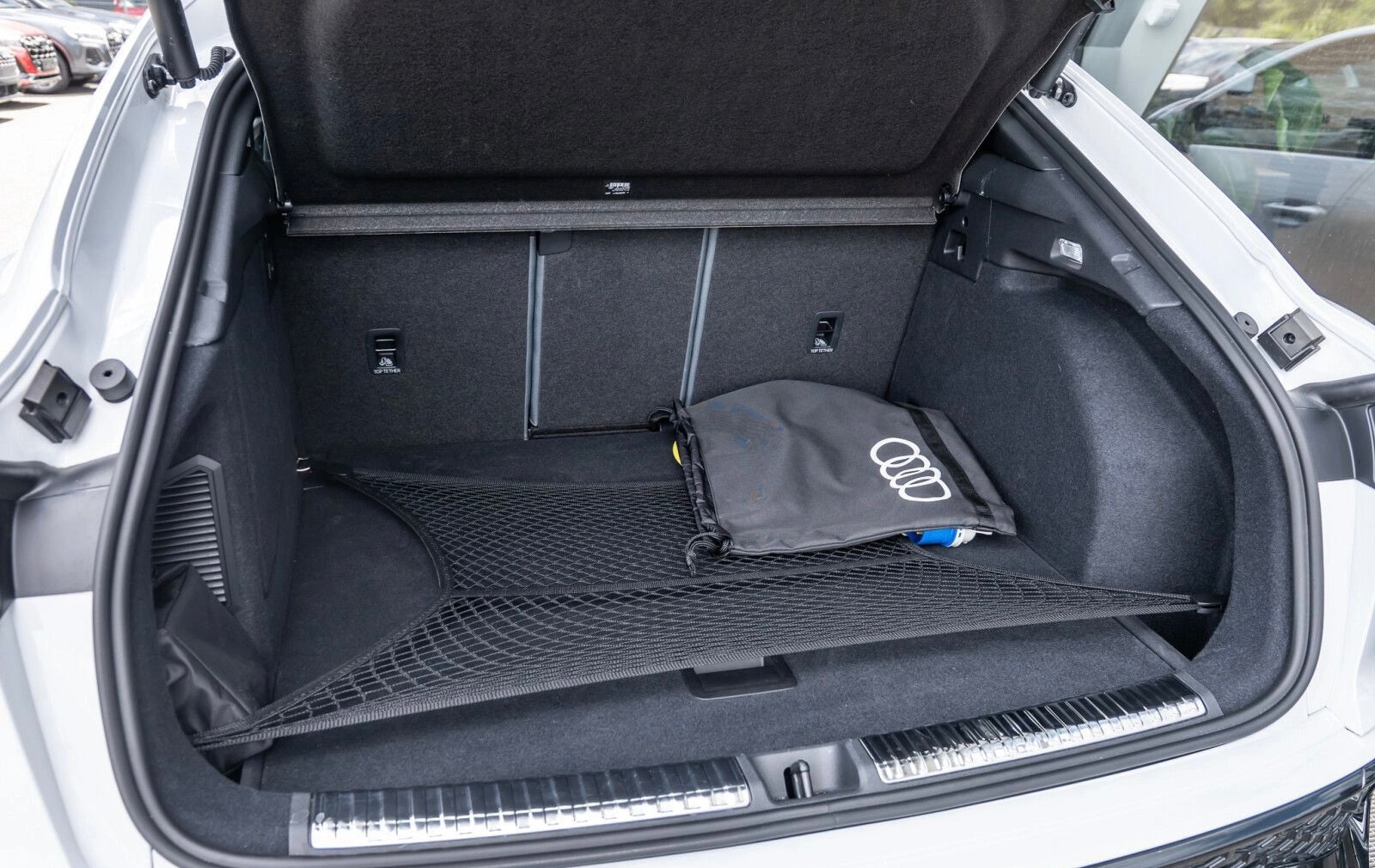 Nouveau Audi Q3 Sportback eHybrid 272ch S-Line full Options