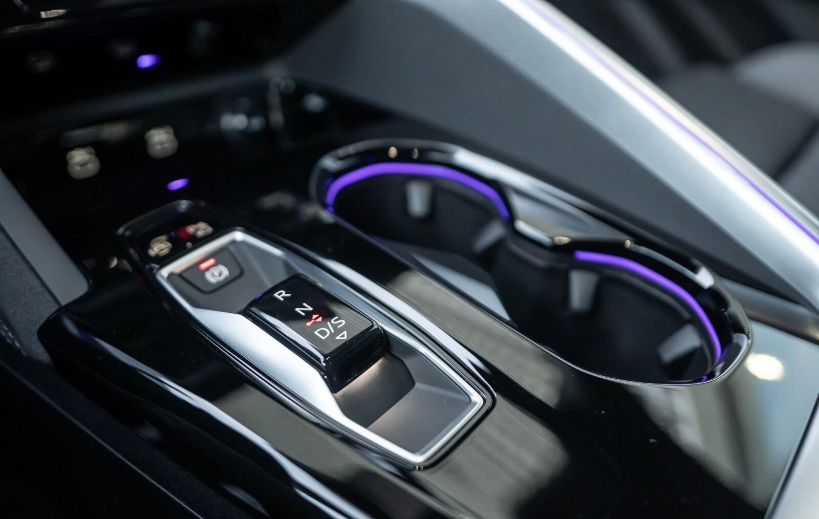 Nouvelle Audi Q5 Sportback eHybrid 299ch Quattro S-Tronic