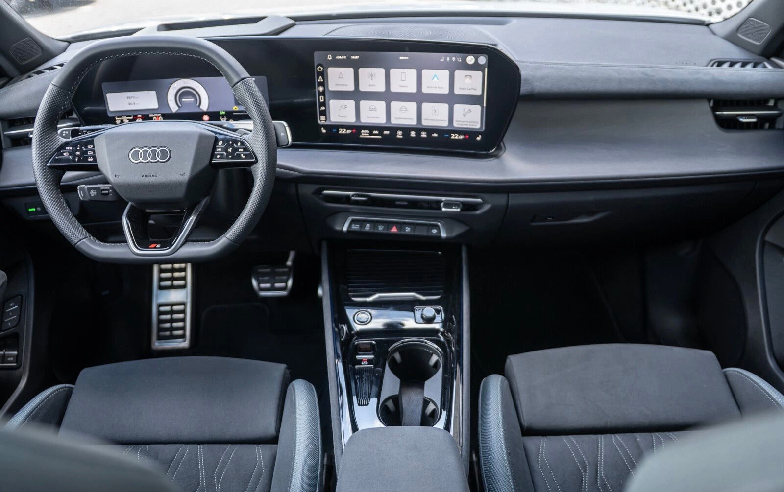Nouveau Audi Q3 Sportback eHybrid 272ch S-Line full Options