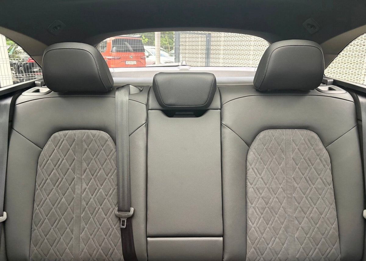 Nouvelle Audi A5 Avant S-Line Quattro eHybrid 299ch