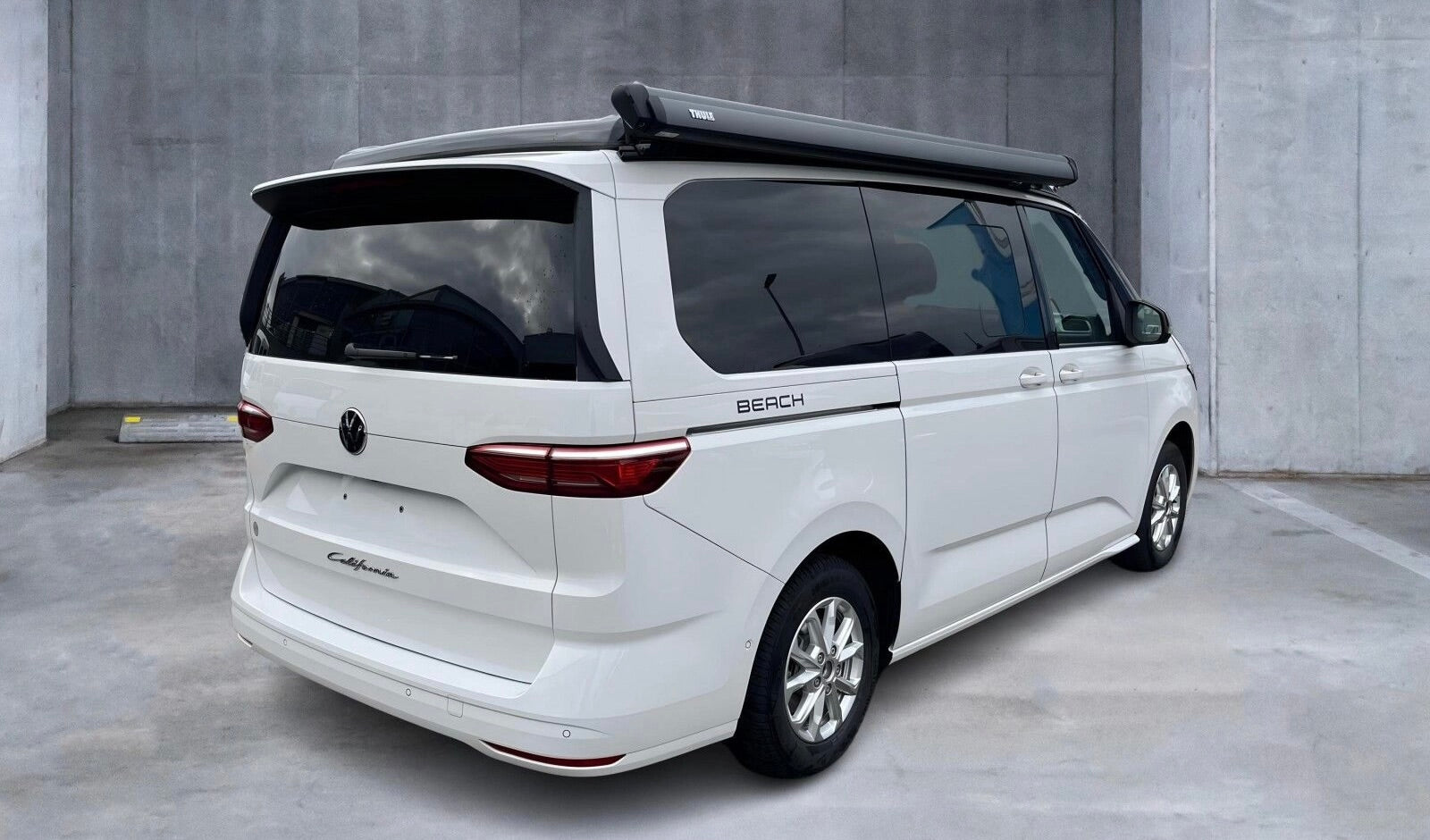 Nouveau VW T7 California Beach Camper Tdi 150 DSG-7