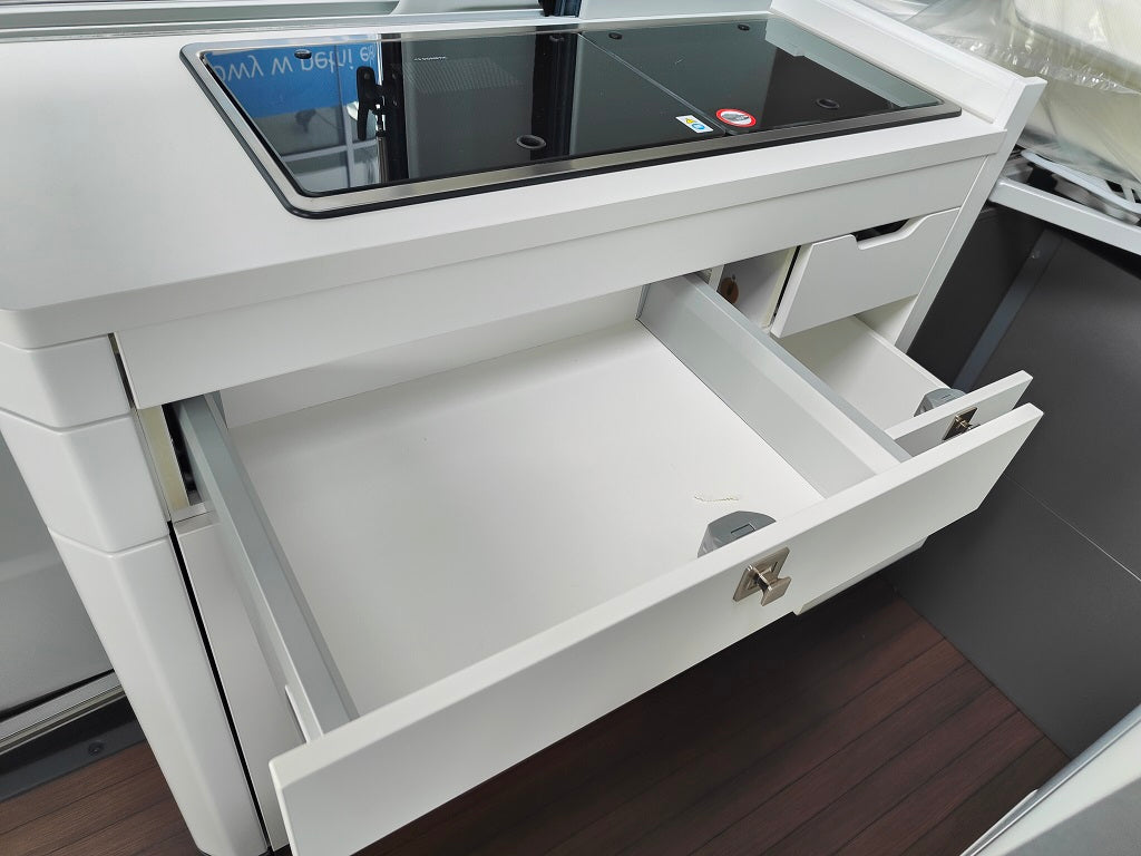 VW Grand California 600 2.0 tdi 177ch S-Tronic 8