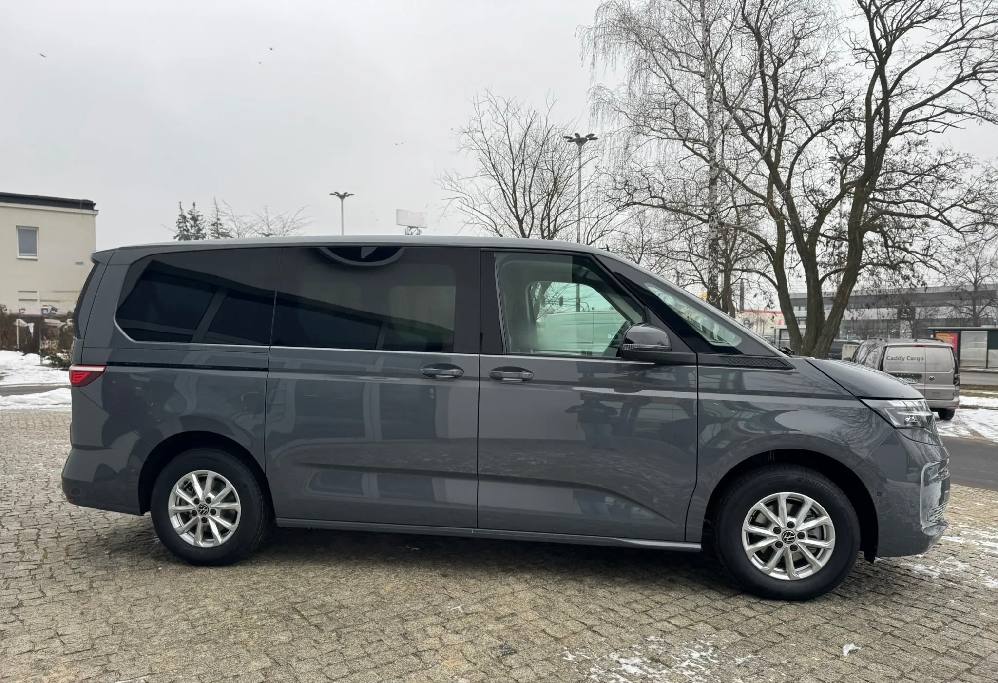 Nouveau VW T7 Multivan Family 2.0 tdi 150 DSG-7