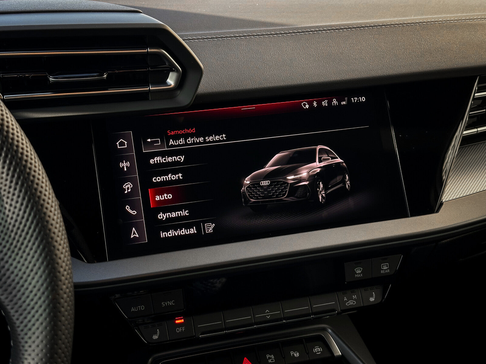 Nouvelle Audi A3 Sportback S-Line 45 Tfsie 272ch S-Tronic
