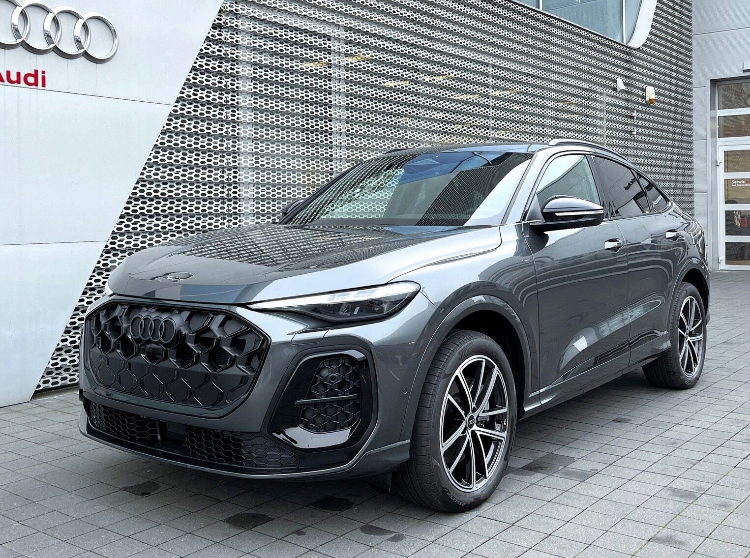 Nouveau Audi Q5 Sportback e-Hybrid Quattro 299ch S-Tronic 7