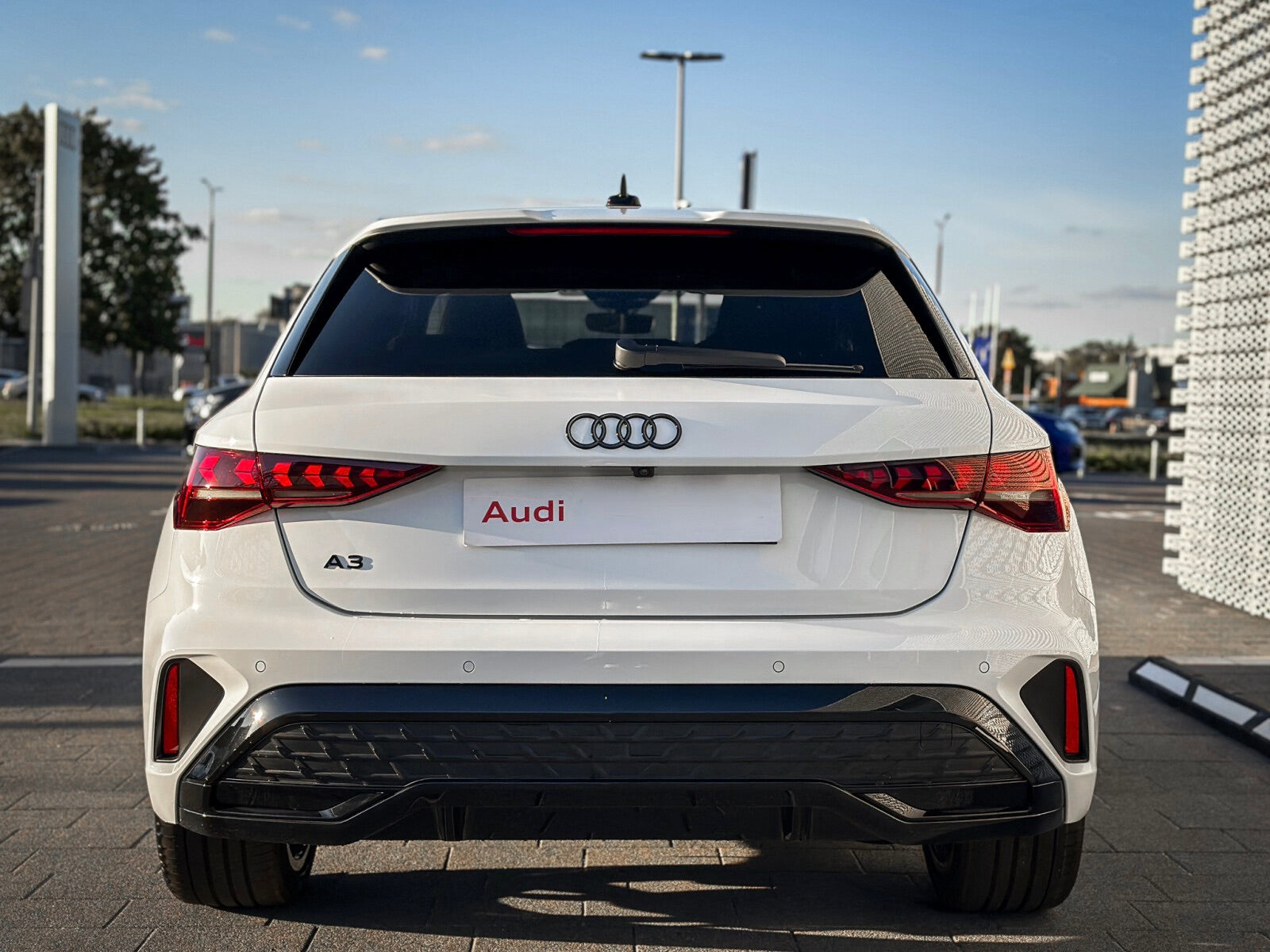 Nouvelle Audi A3 Sportback S-Line 45 Tfsie 272ch S-Tronic